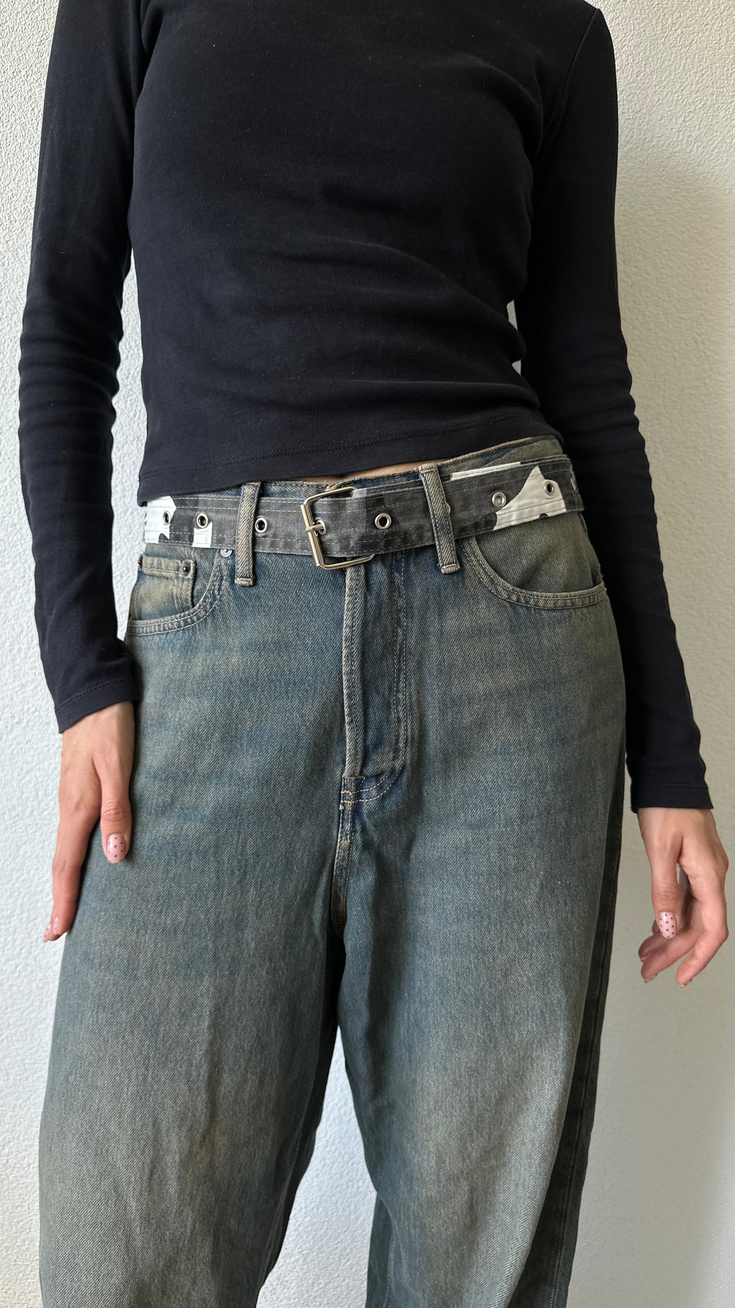 grey camo print belt