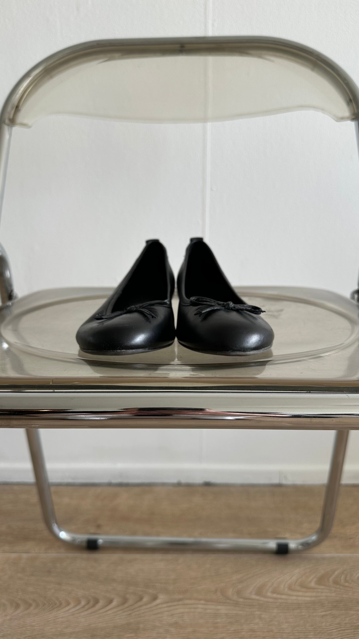 black Tamaris ballerina flats size 38