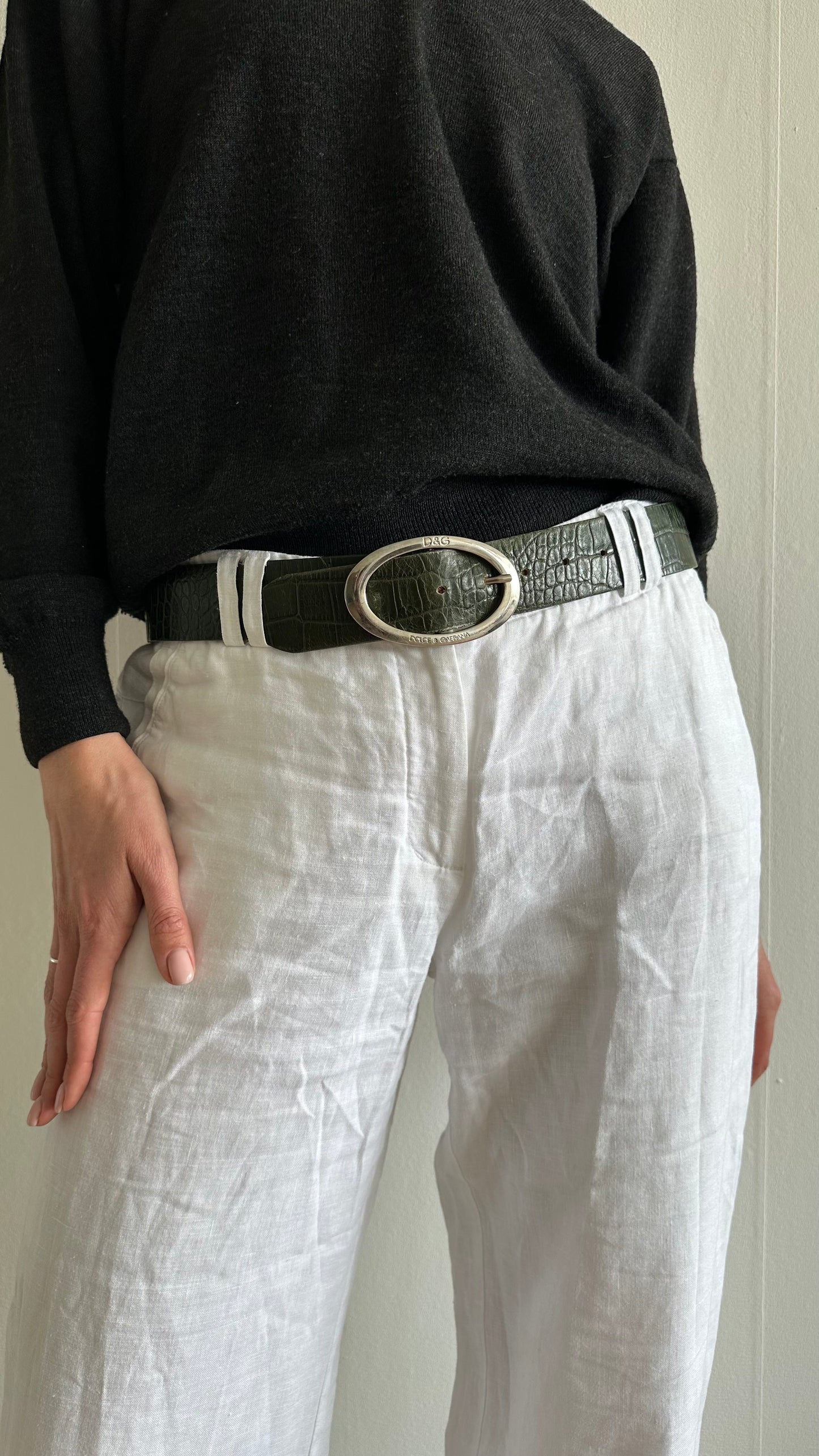 vintage green croco print D&G belt with silver buckle