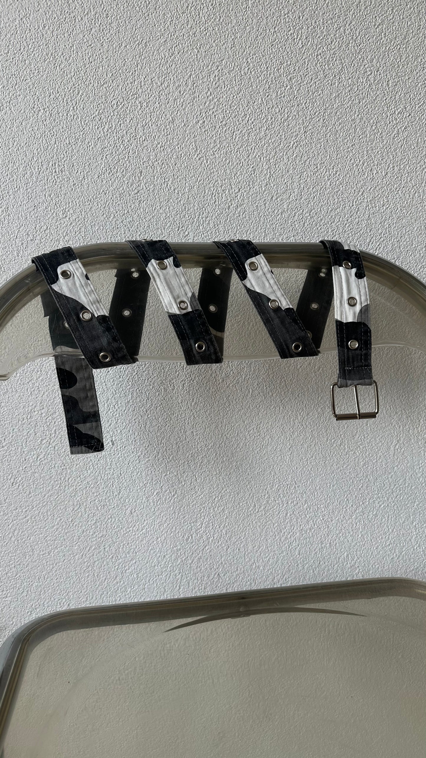 grey camo print belt