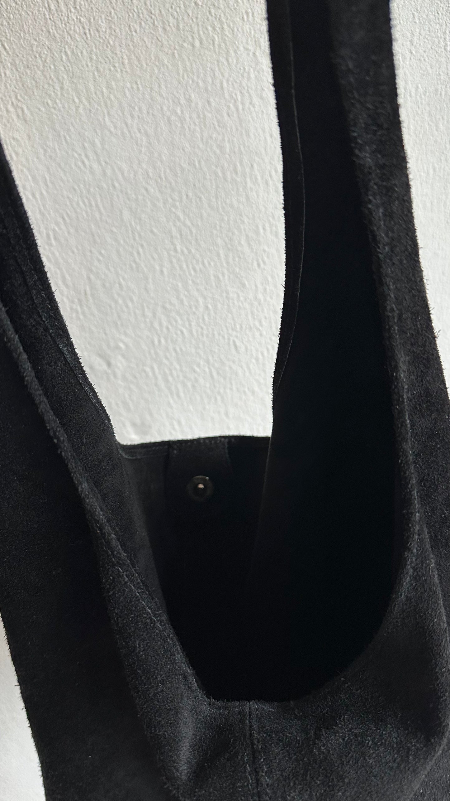 black boho suede shoulderbag