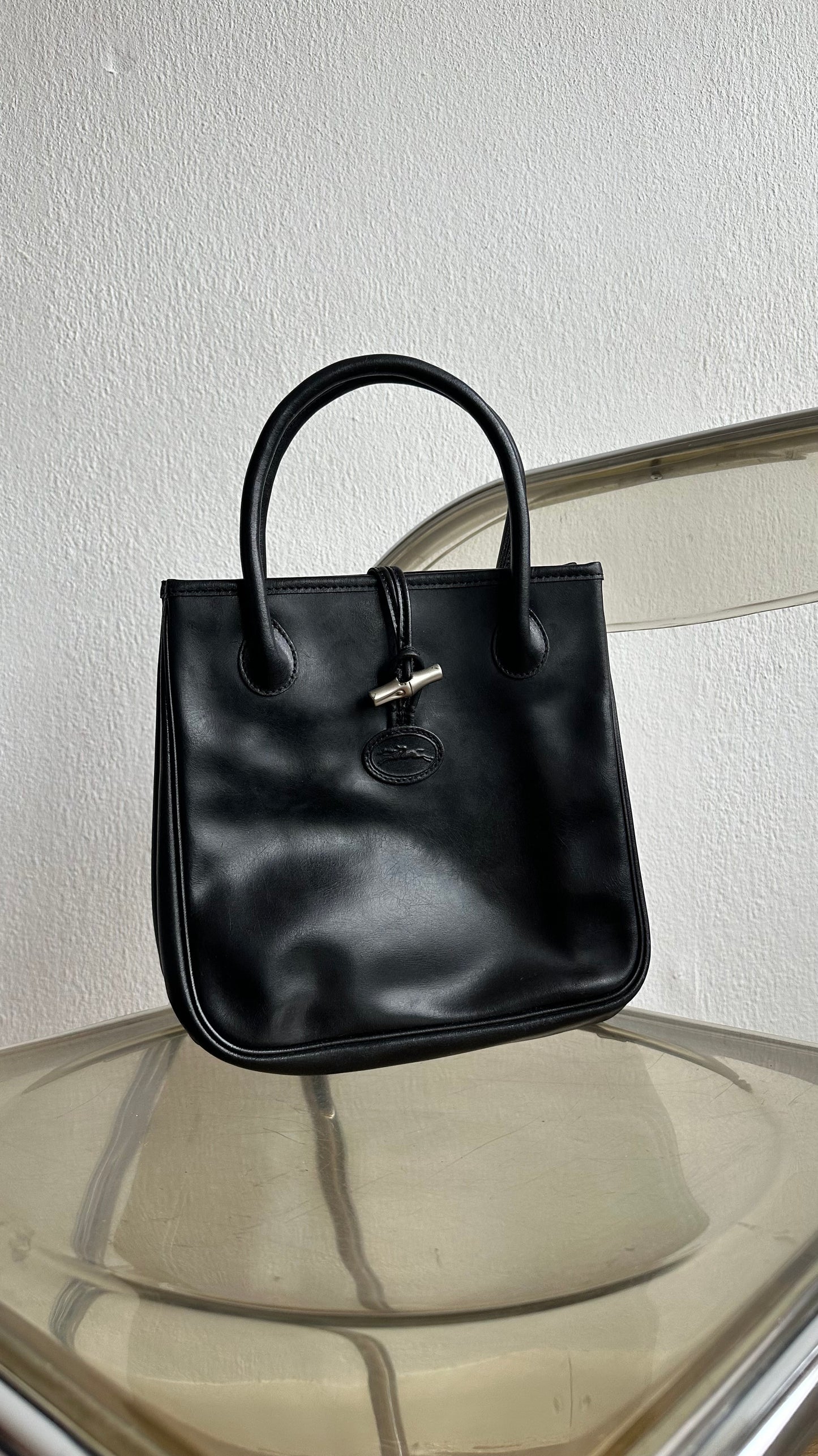 roseau Longchamp leather handbag