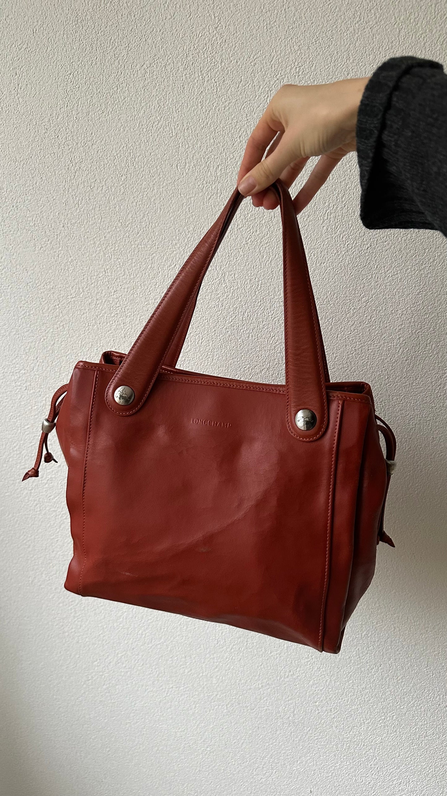 leather reddish-brown shoulderbag