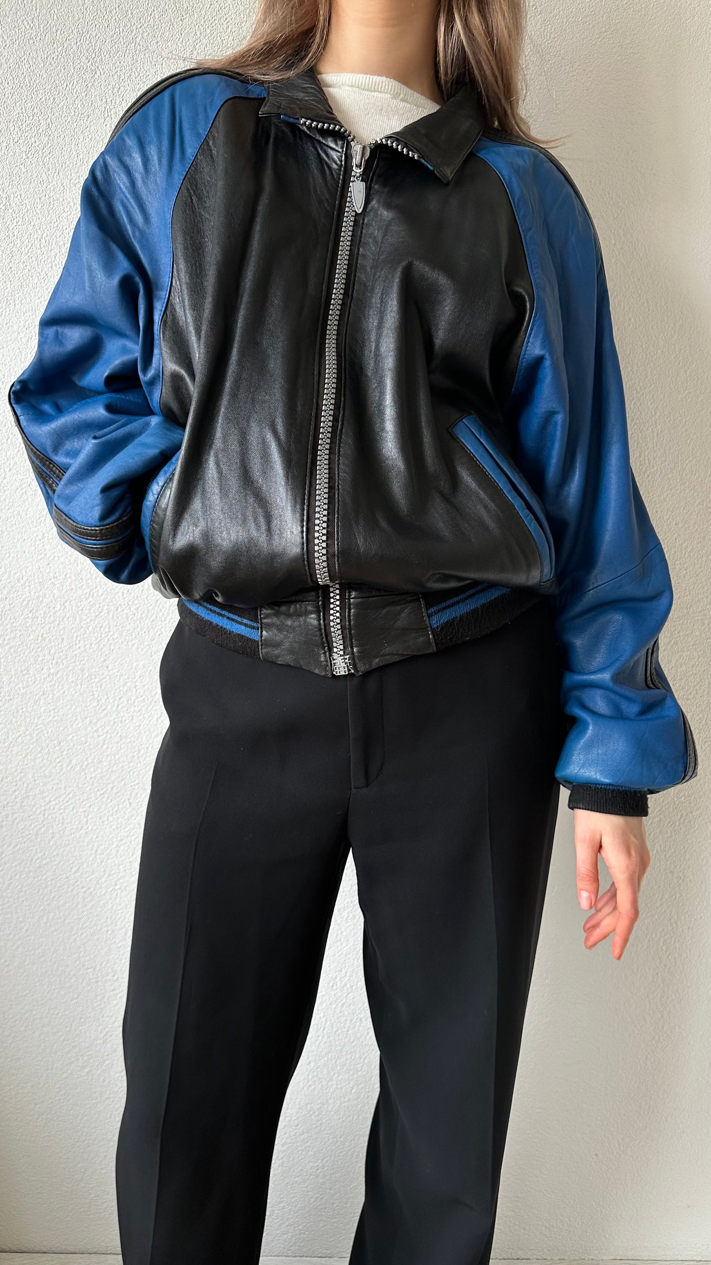 blue black vintage bomberjacket