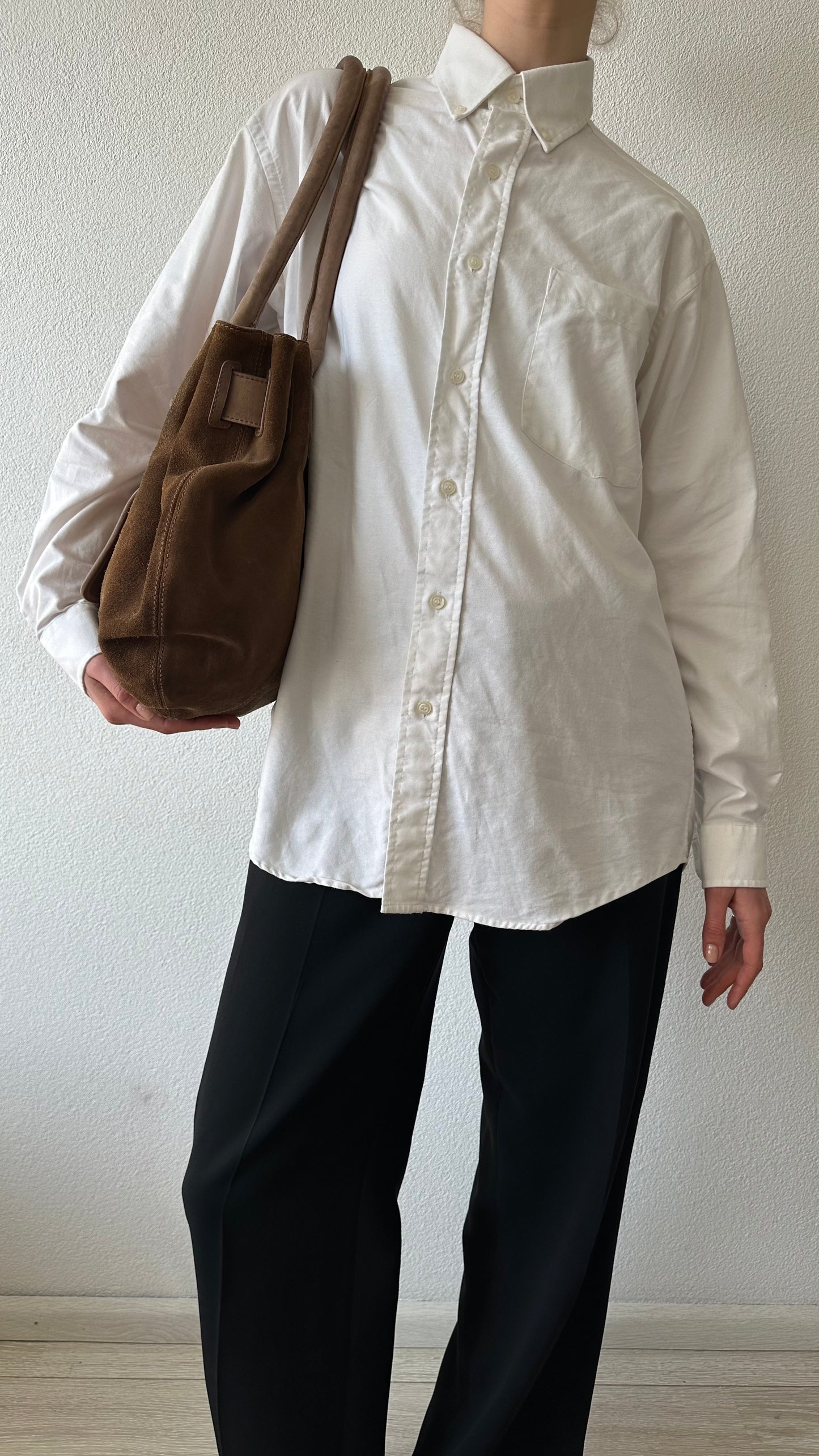 brown suede belted shoulderbag