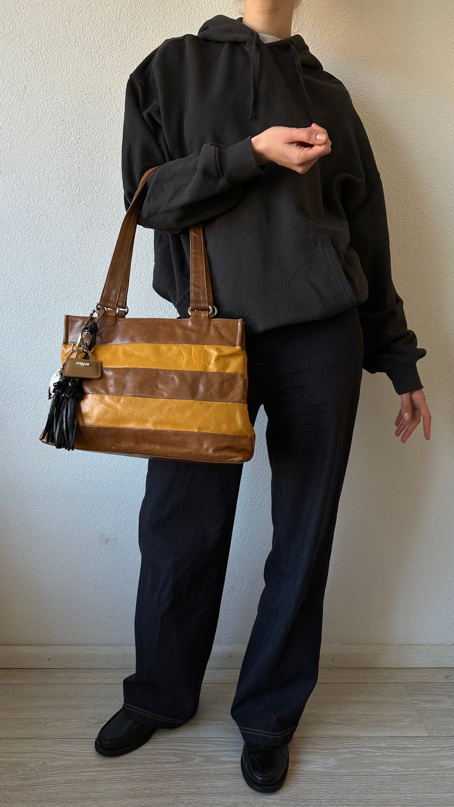 striped leather shoulderbag