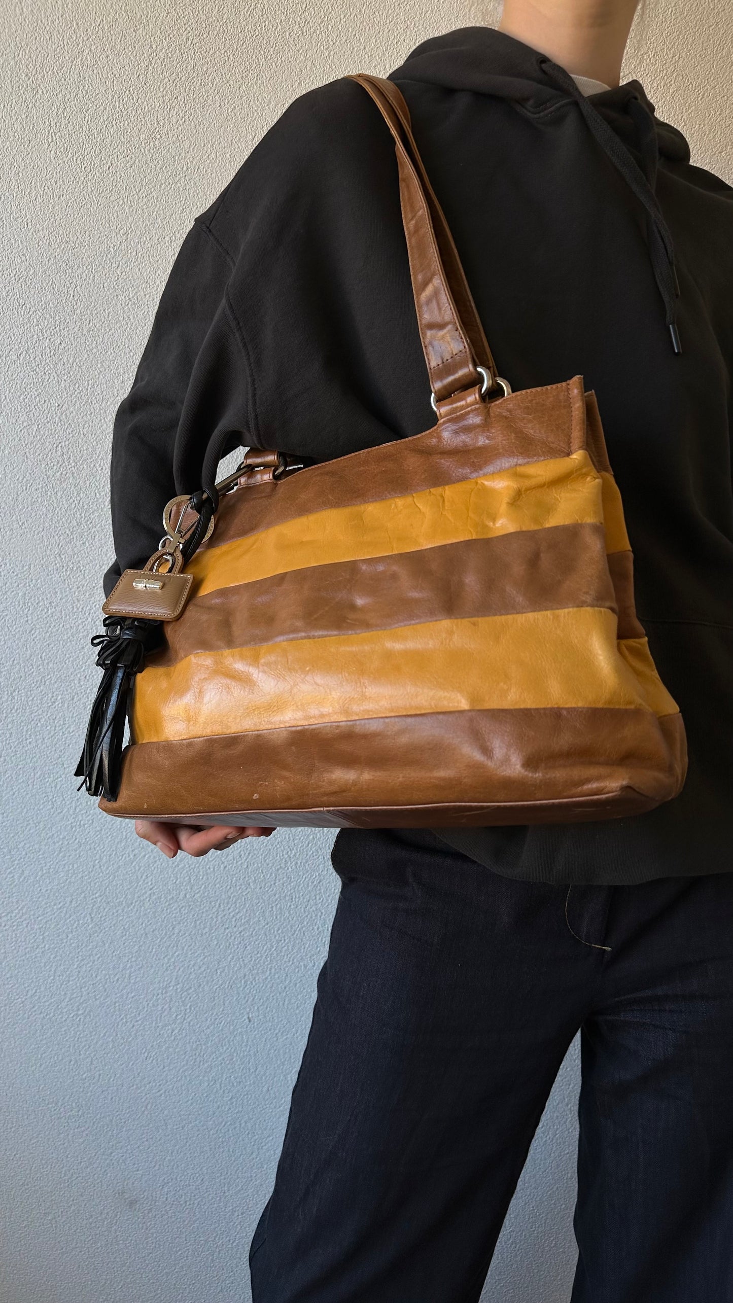 striped leather shoulderbag