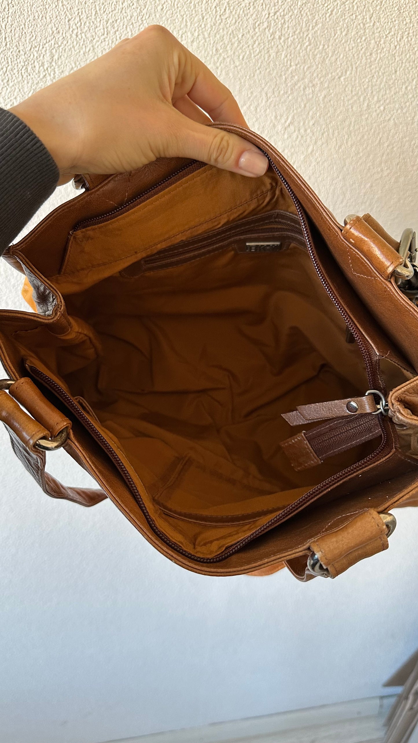 striped leather shoulderbag