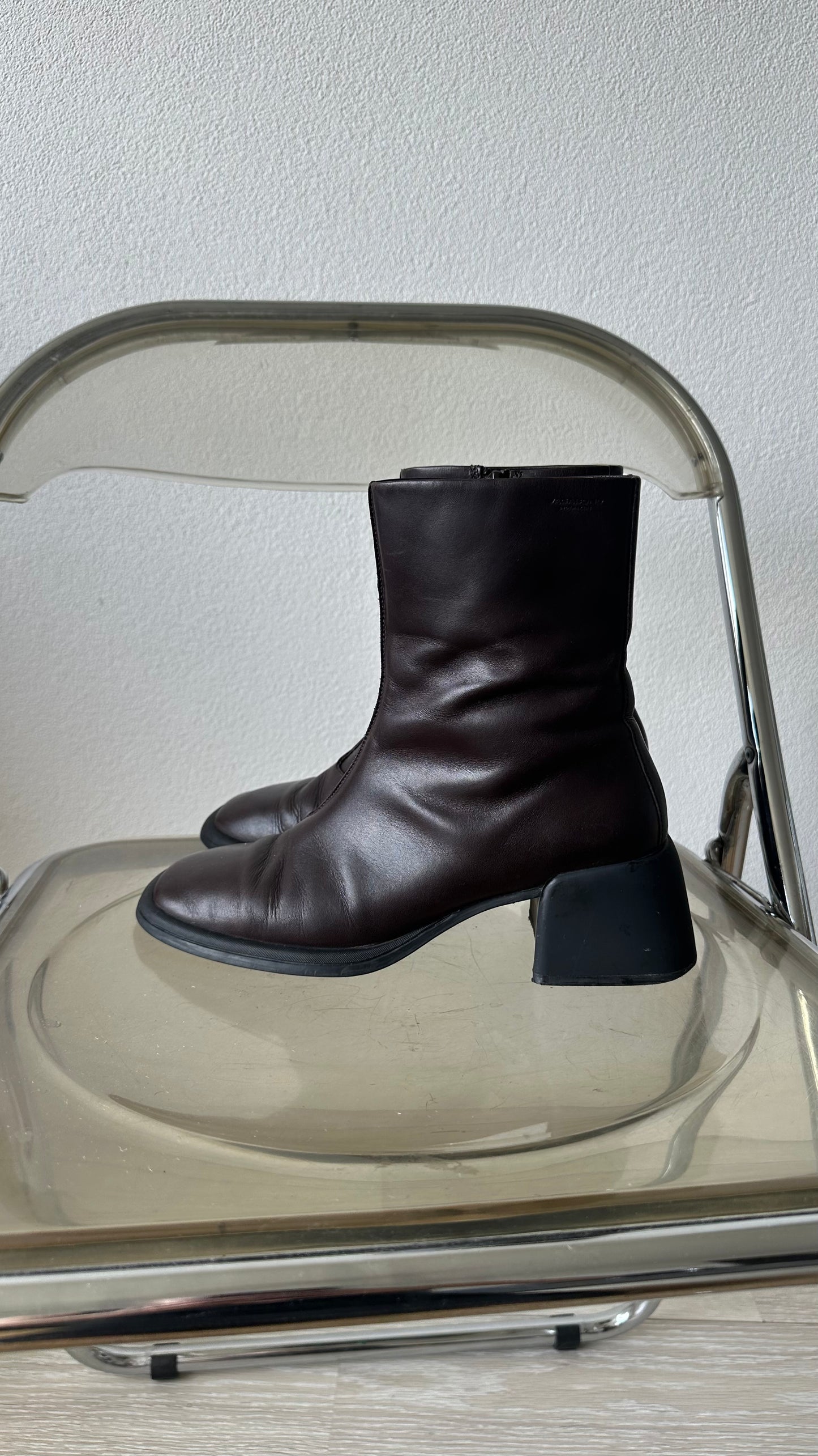 brown vagabond Ansie boots