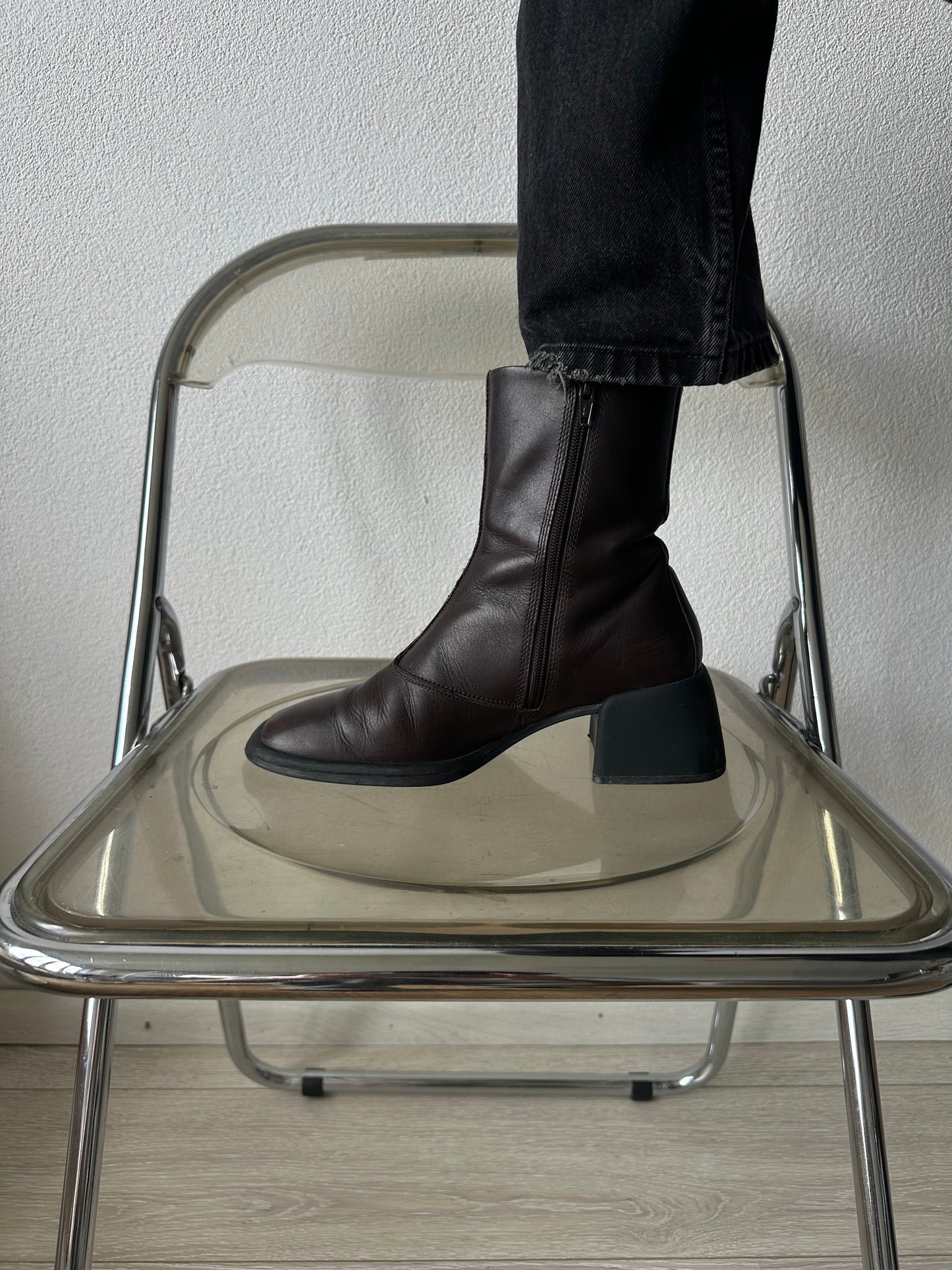 brown vagabond Ansie boots