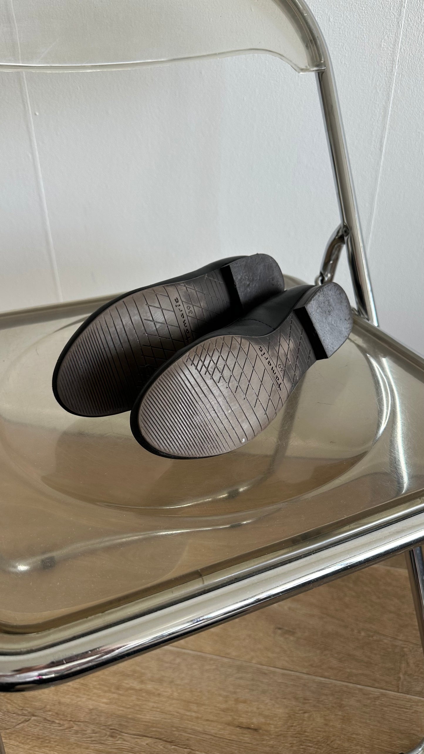 tamaris leather ballet flats size 39