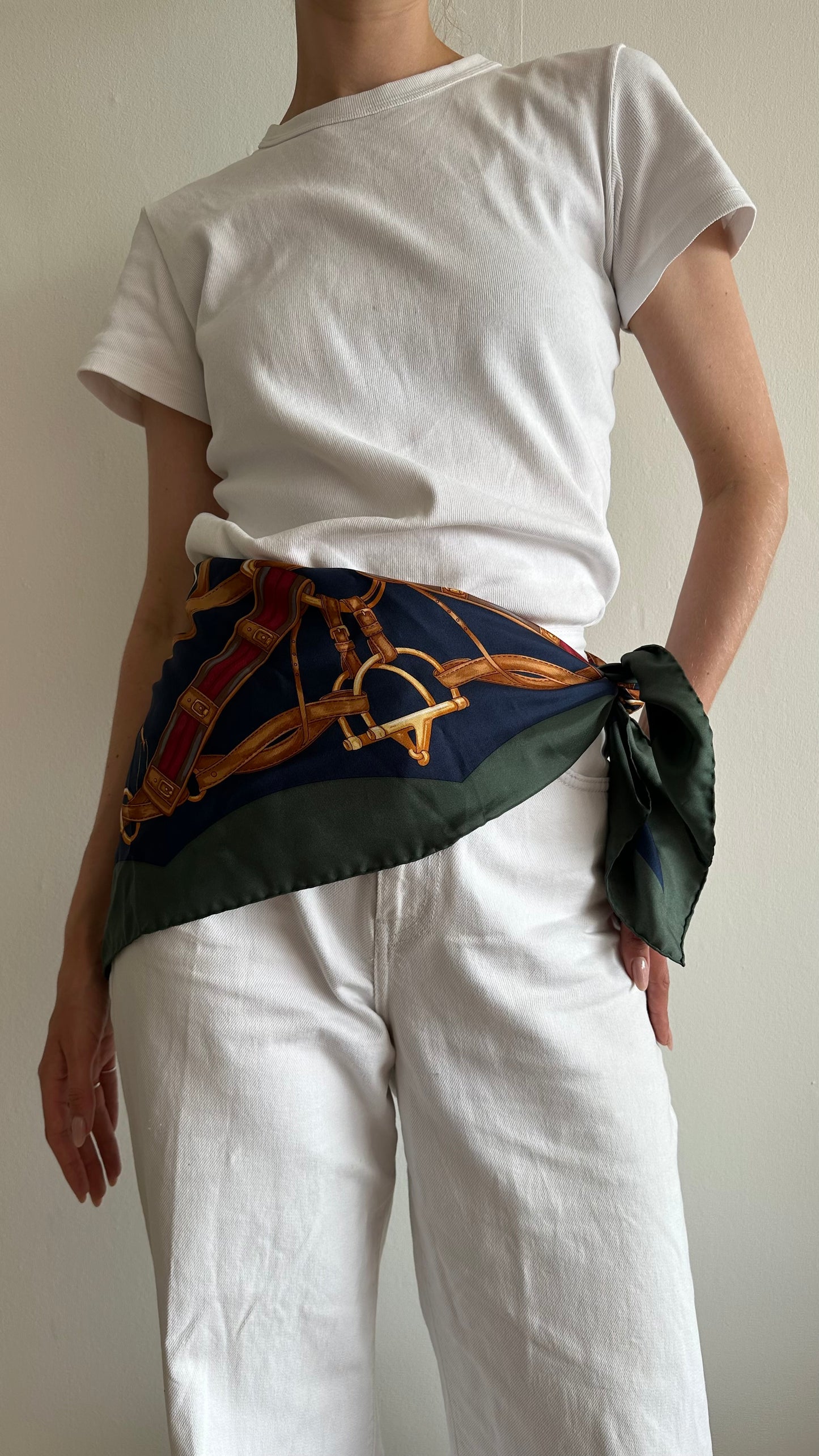 horsebit vintage Longchamp scarf
