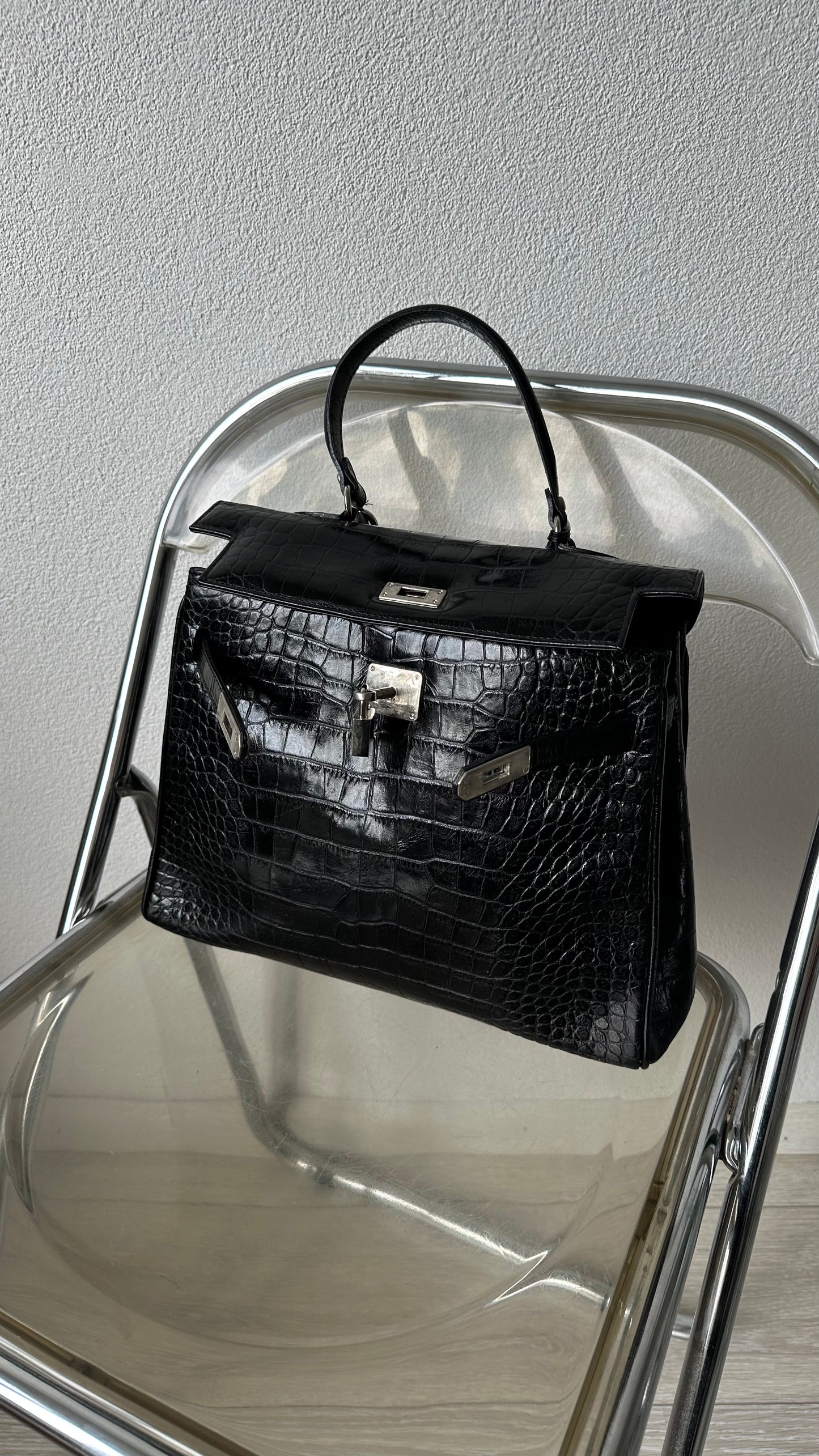 black croco leather bag by Pañalva Madrid