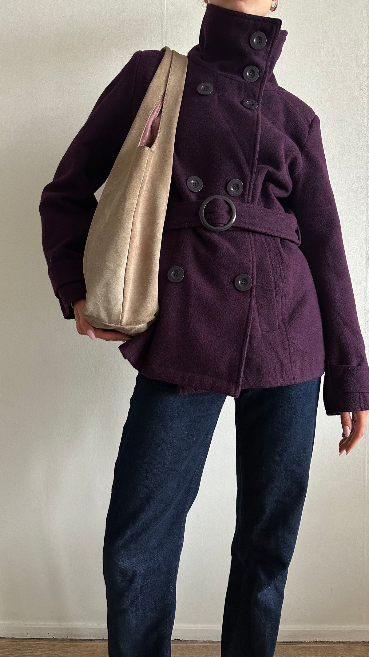 beige suede slouchy shoulderbag