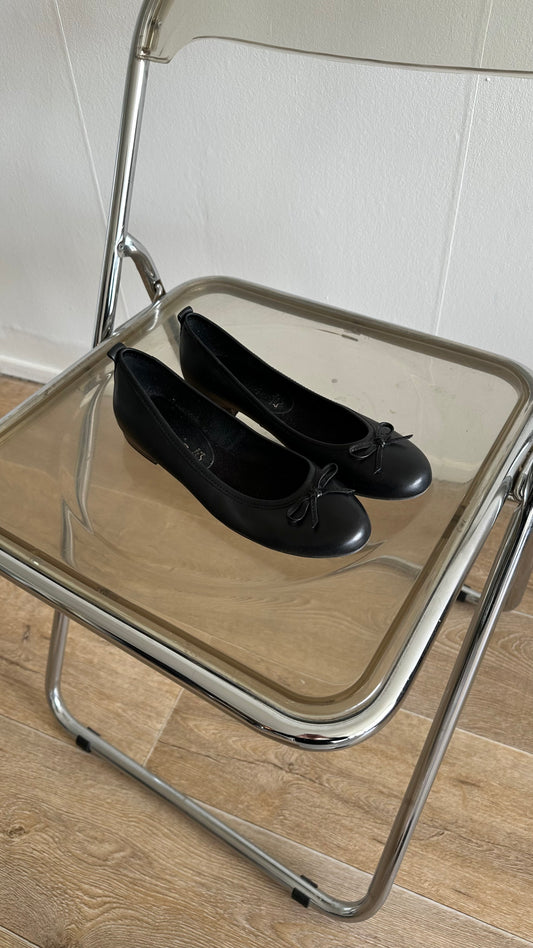 black Tamaris ballerina flats size 38