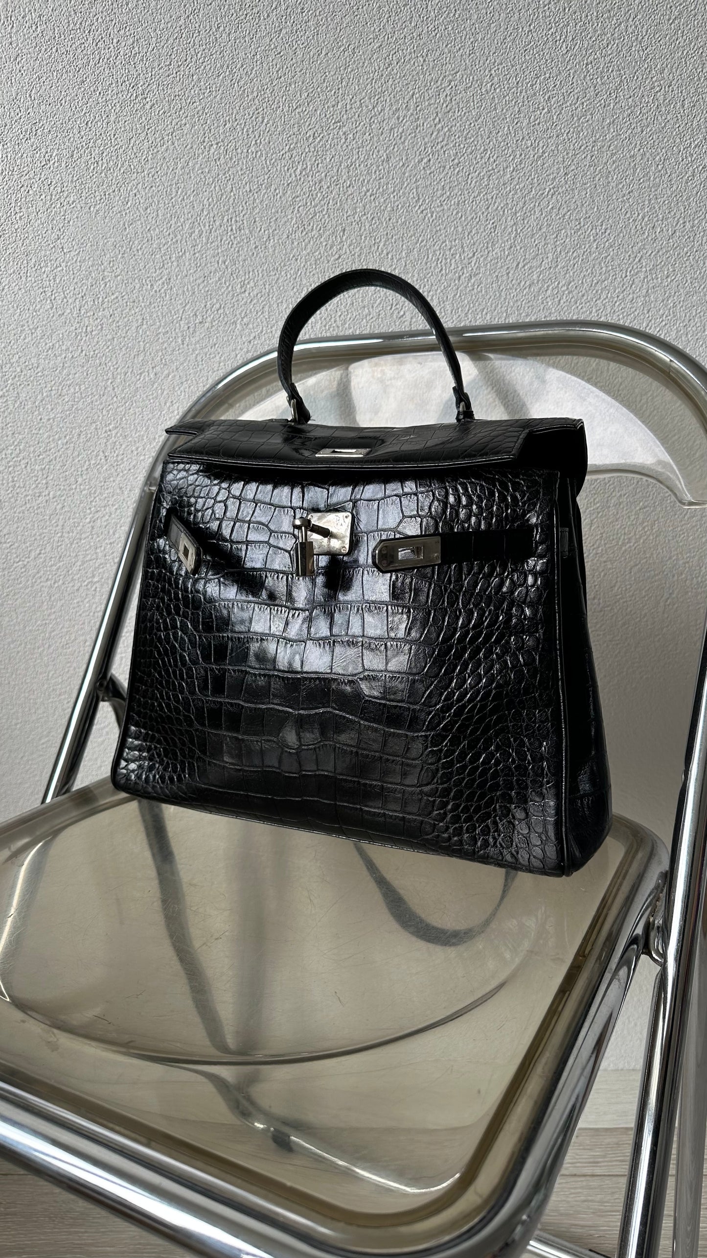 black croco leather bag by Pañalva Madrid