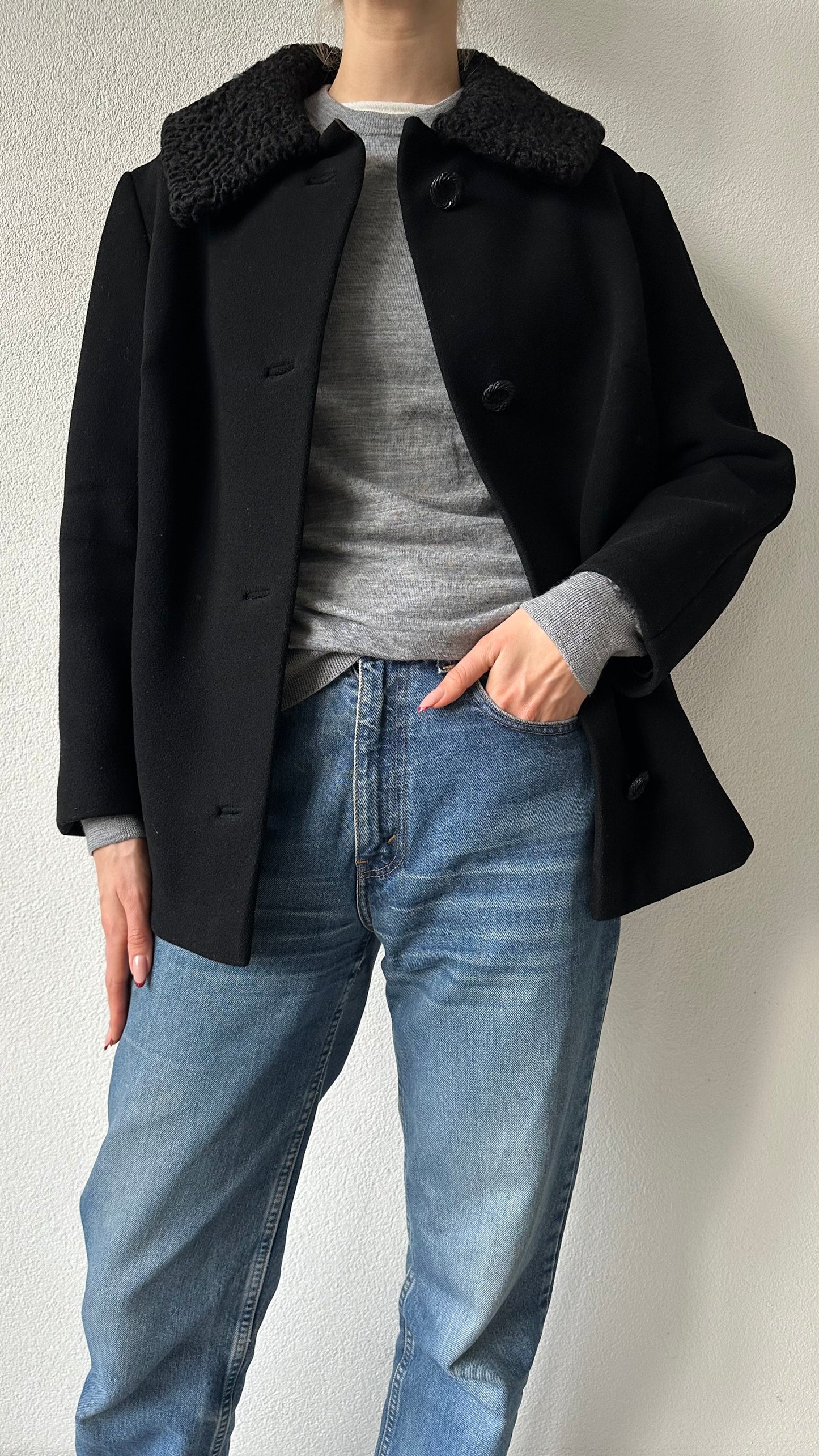 wool vintage black coat sheep collar