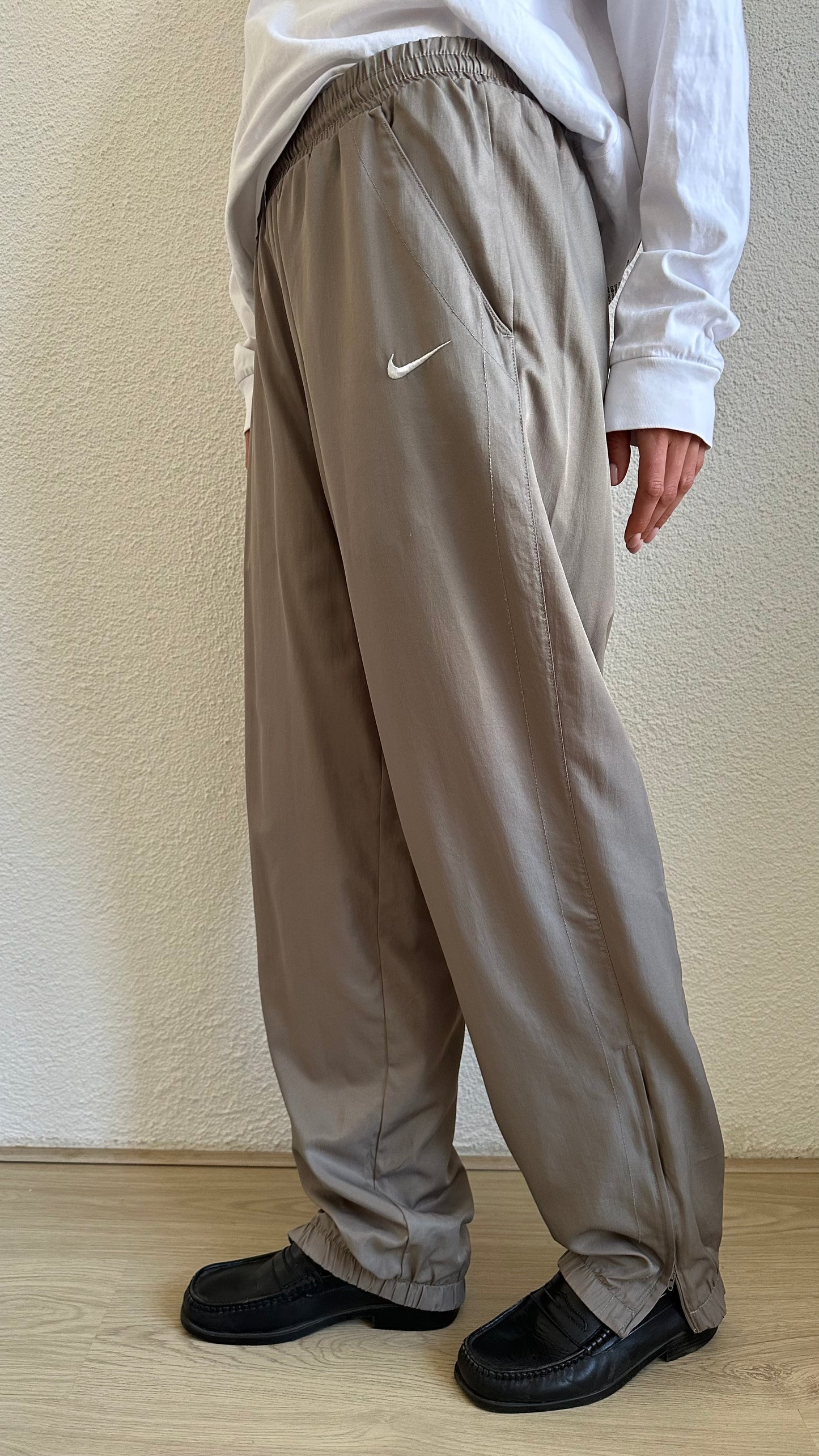 vintage taupe white nike tracksuit pants windbreaker jacket