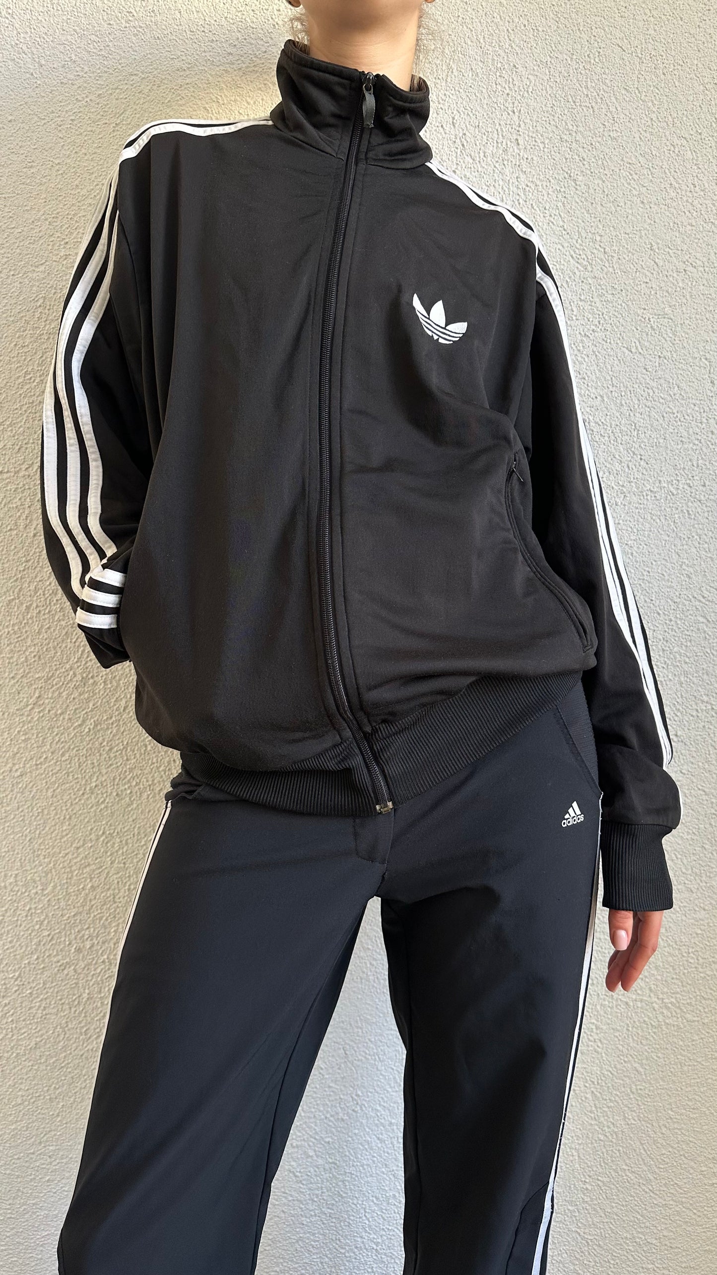 Adidas black and white stripes vest