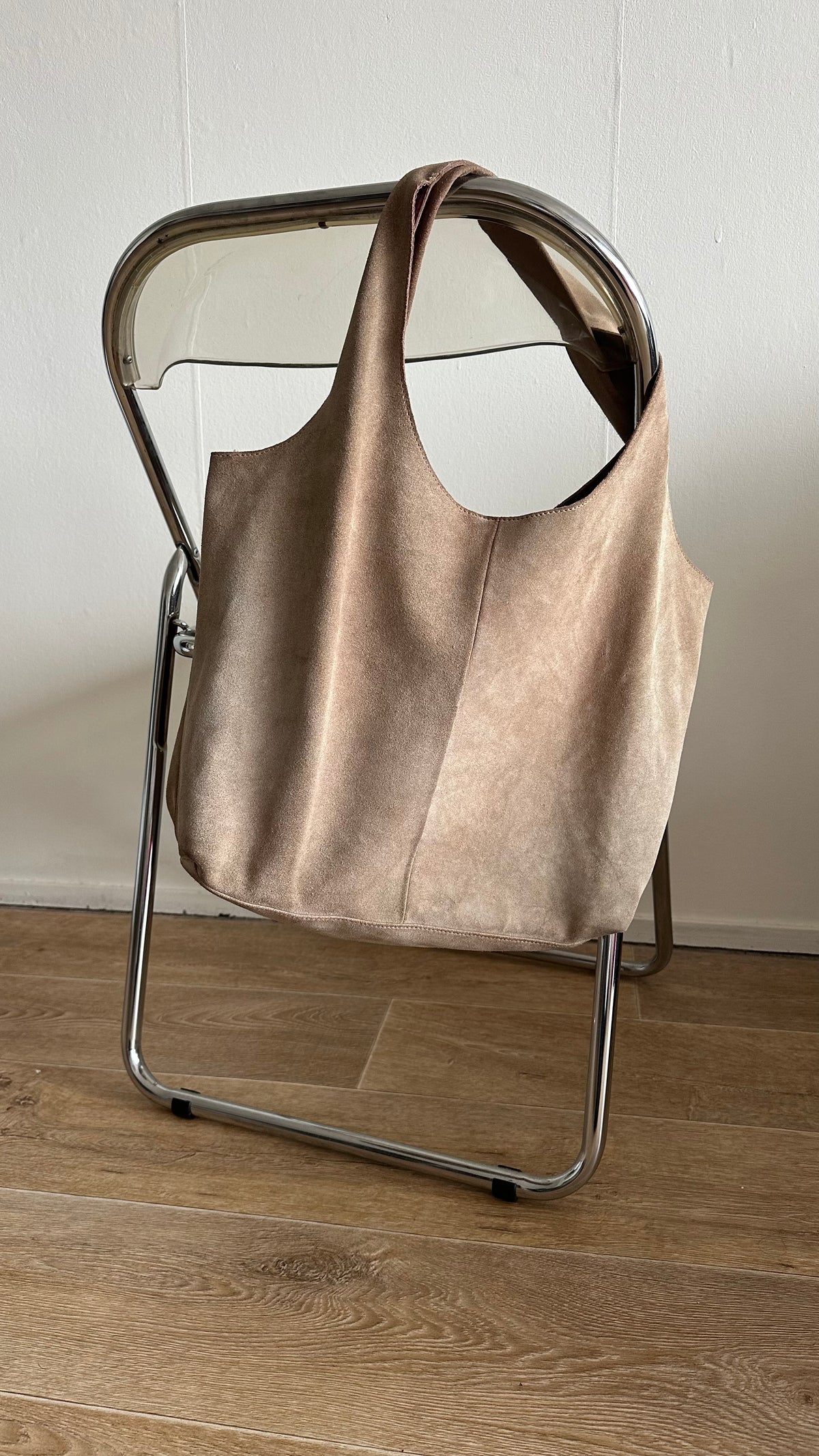 beige suede slouchy shoulderbag