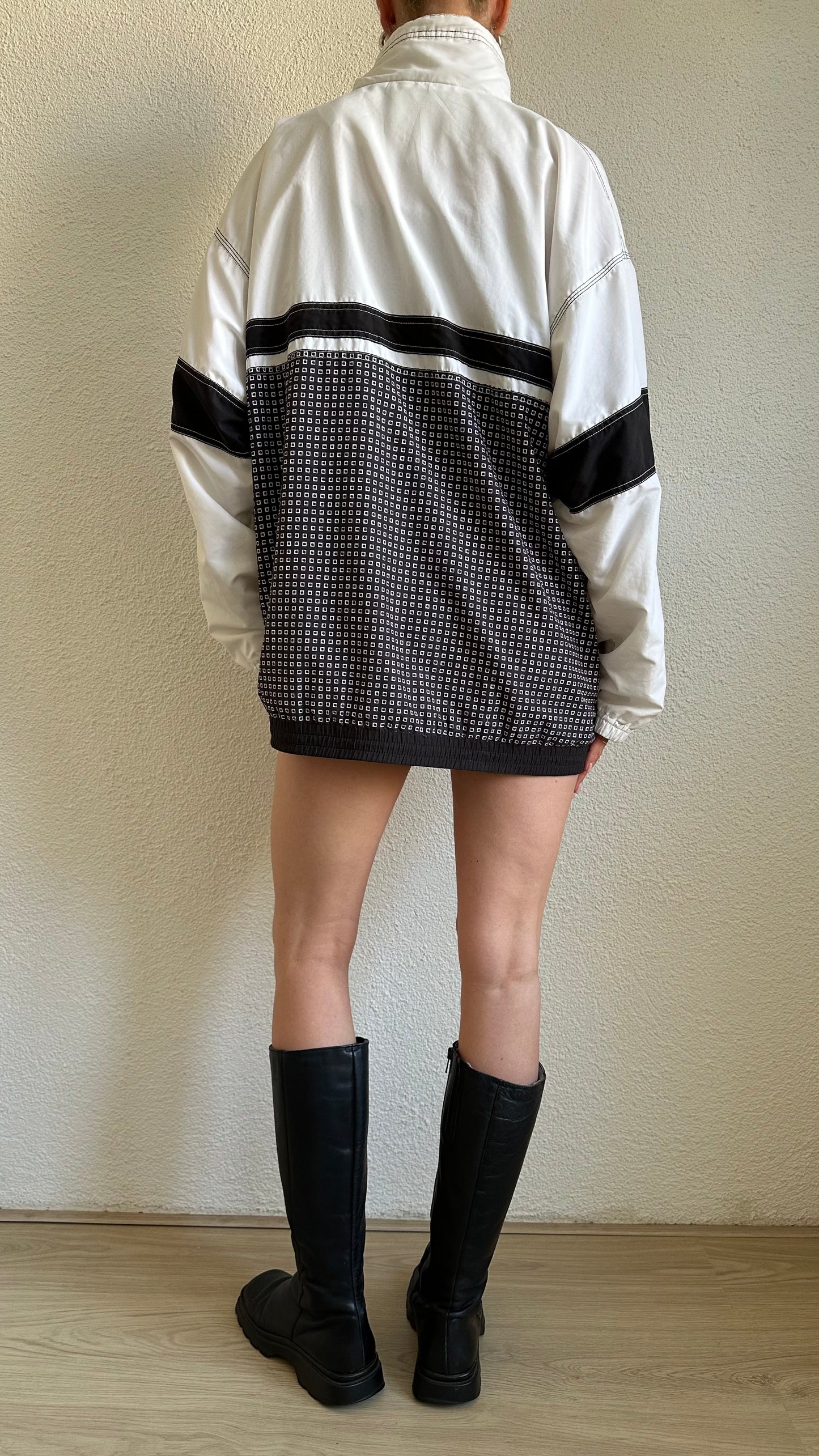 vintage track jacket windbreaker black and white