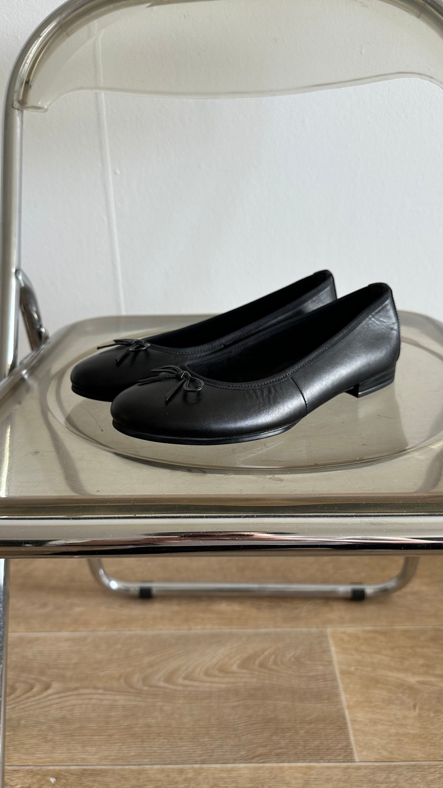 tamaris leather ballet flats size 37