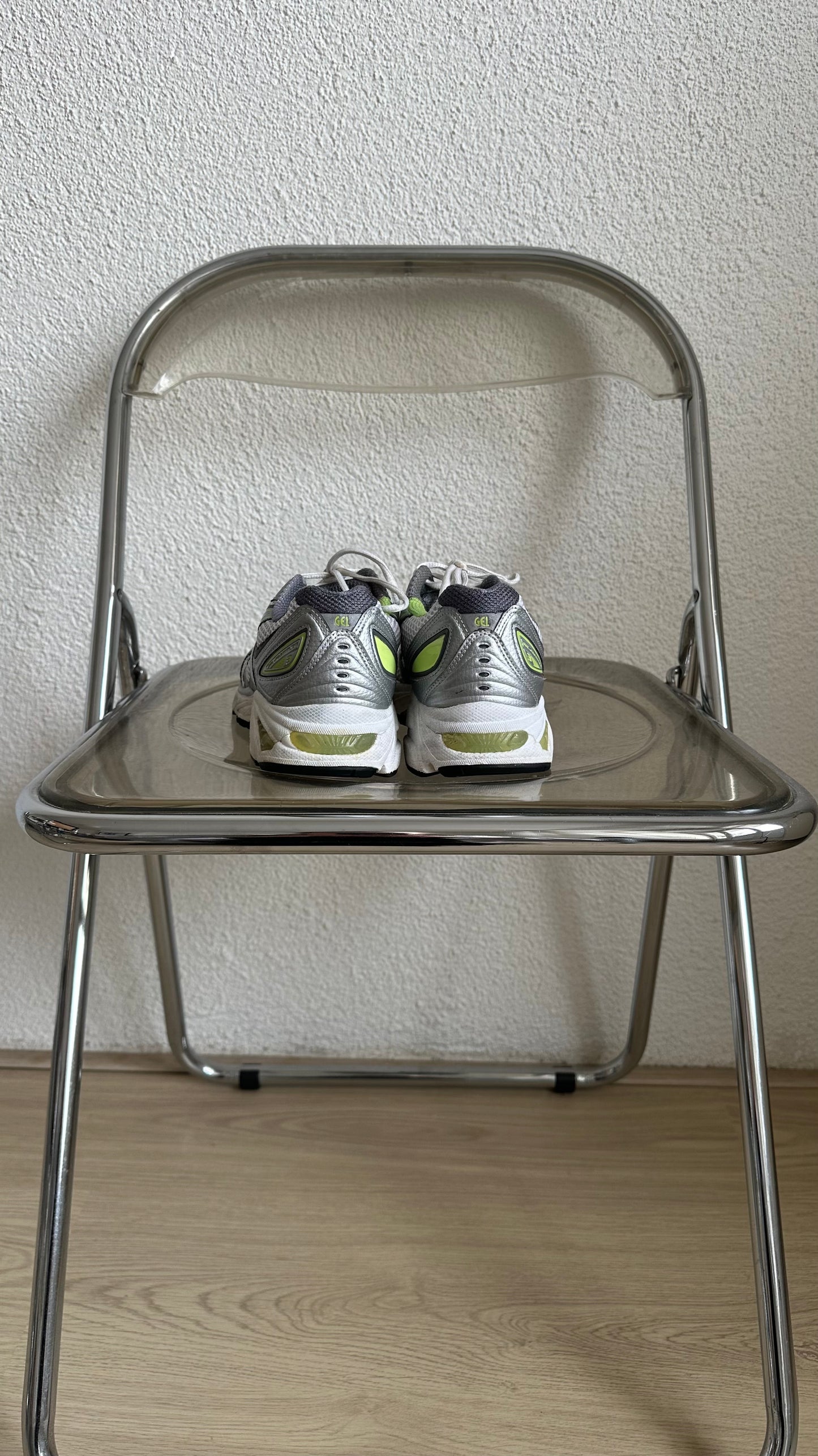 asics sneakers silver lime grey white
