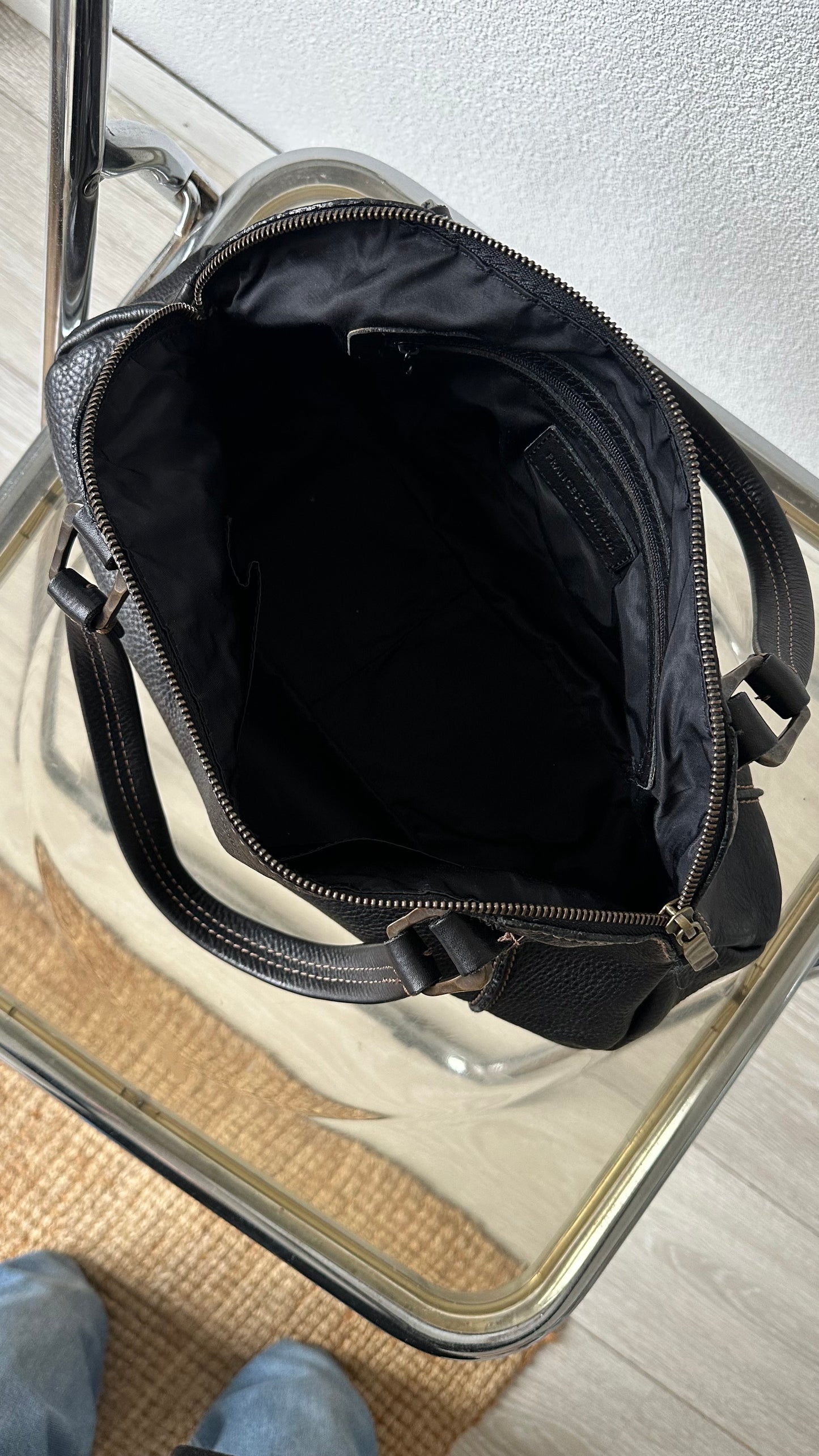 leather francesco biasia handbag with golden hardware