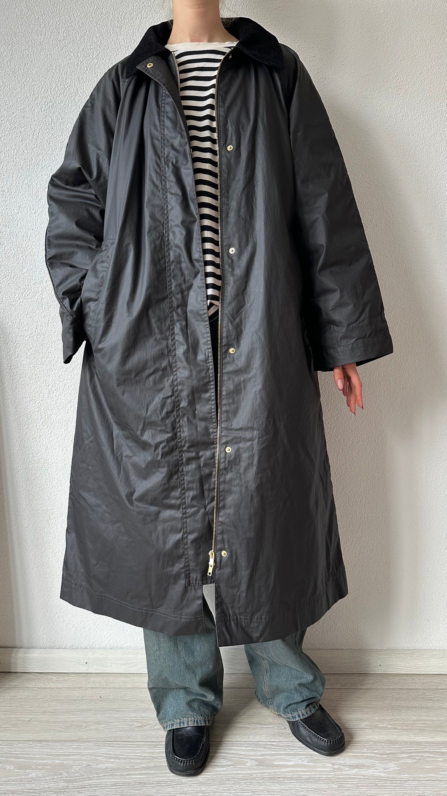 long black rain coat corduroy collar