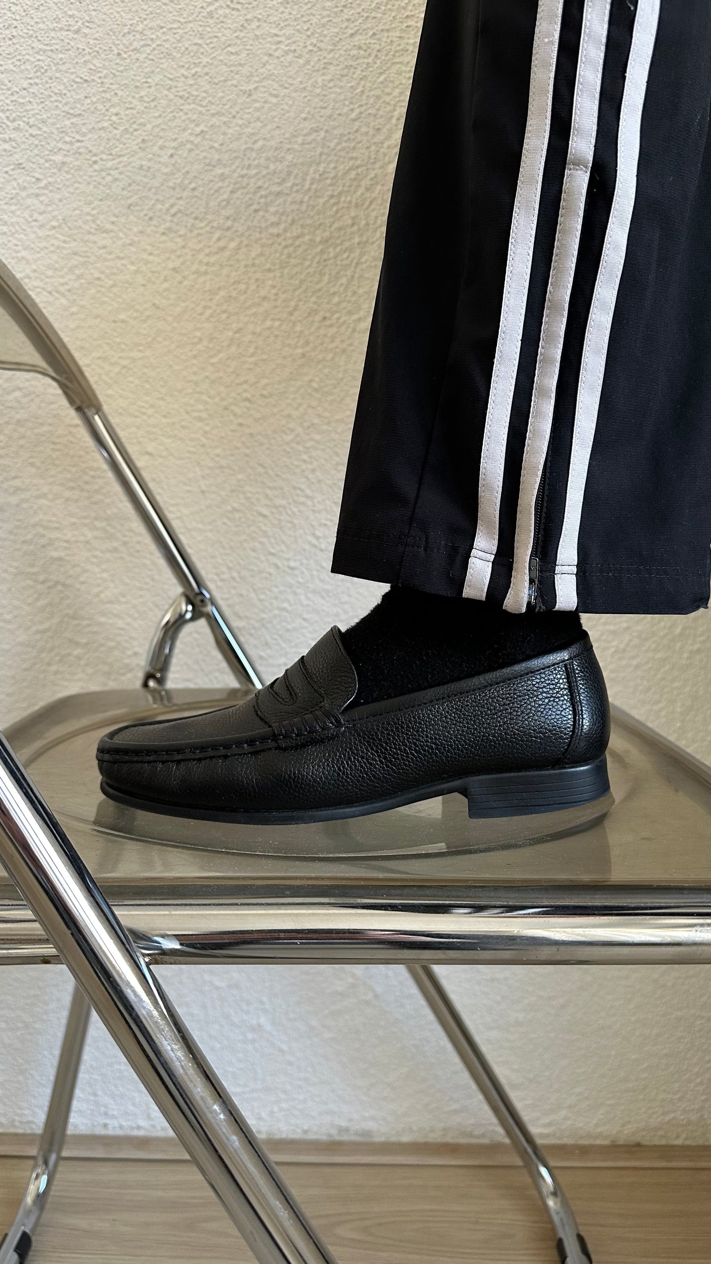black classic soft leather loafers