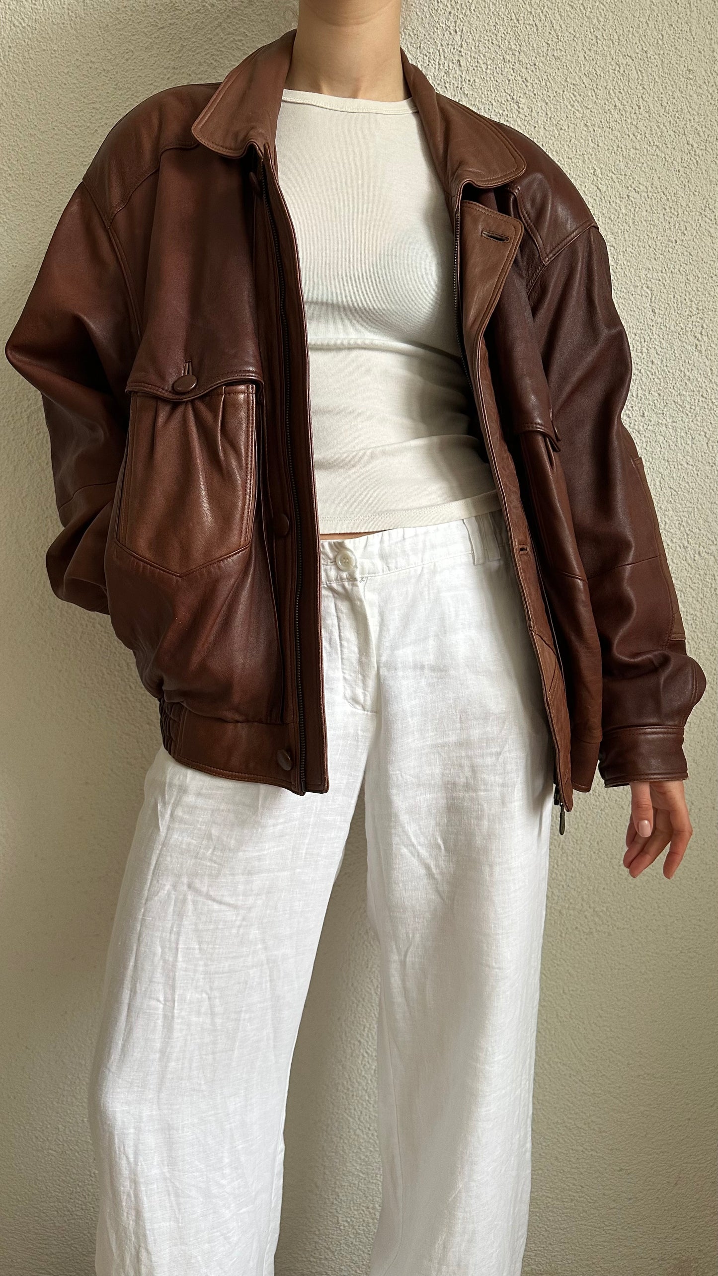 leather brown vintage bomberjacket