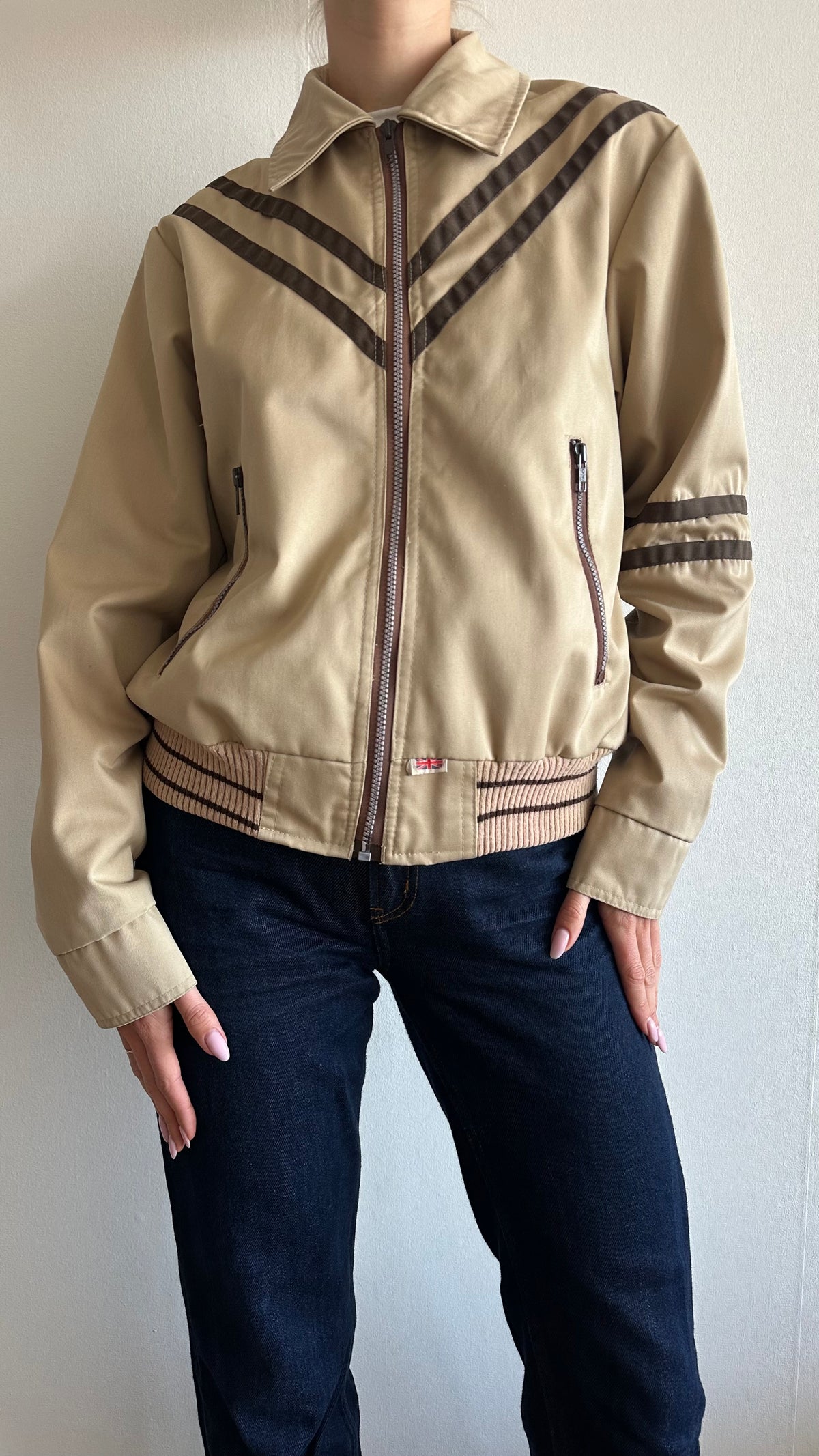 70s inspired vintage camel brown bomberjacket