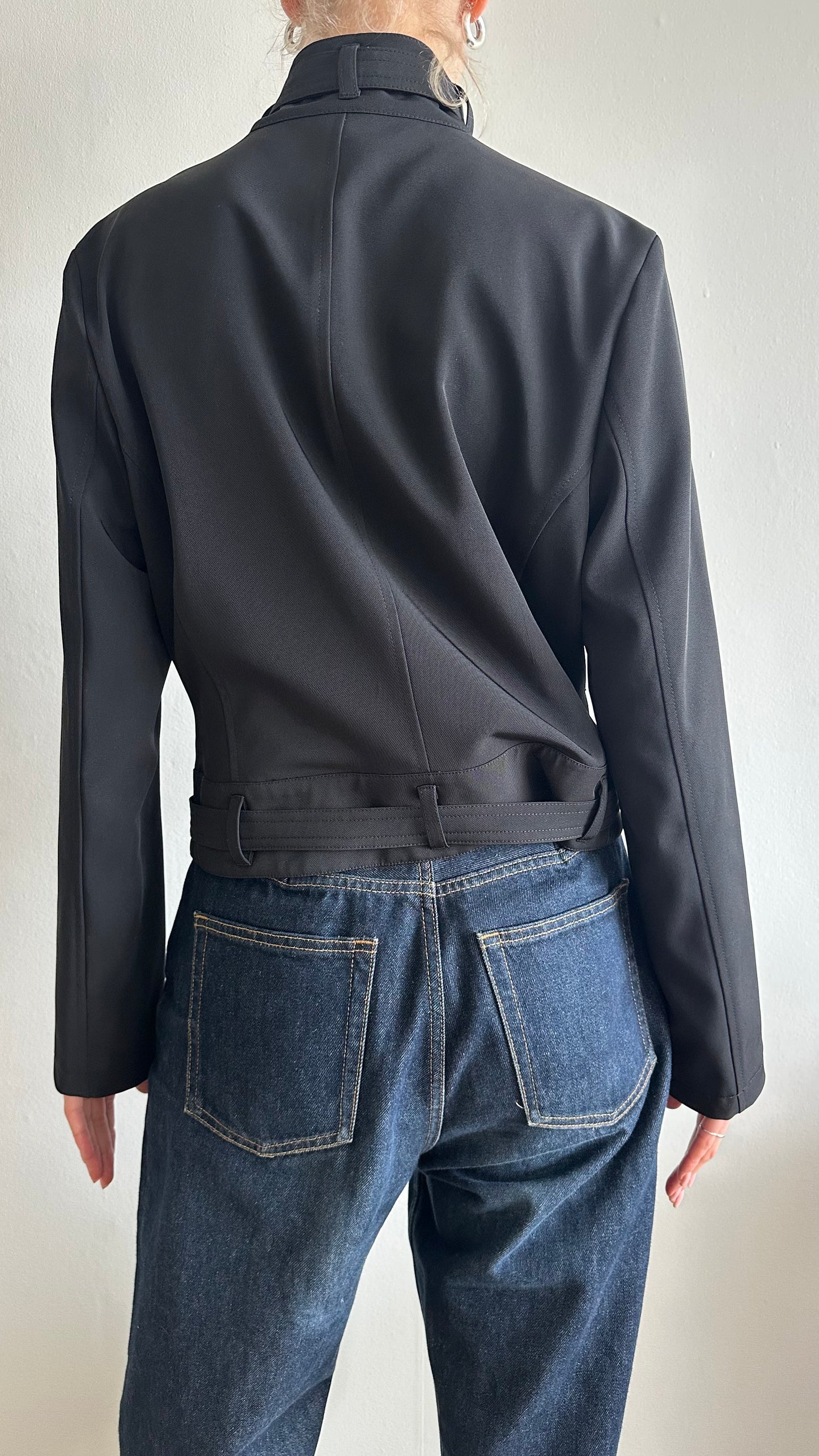 y2k black WE woman funnel belt jacket