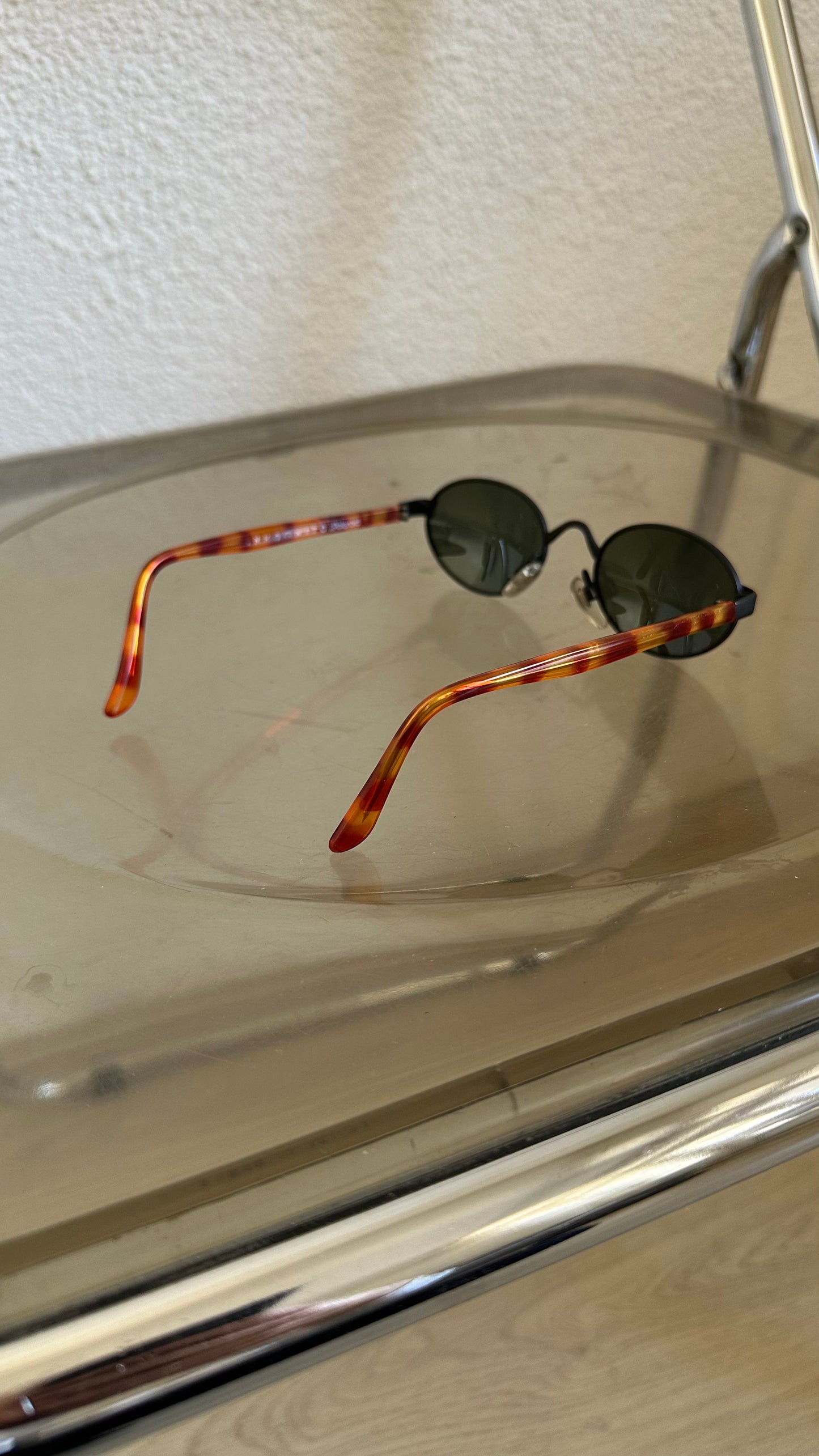 polaroid vintage sunglasses ikognito