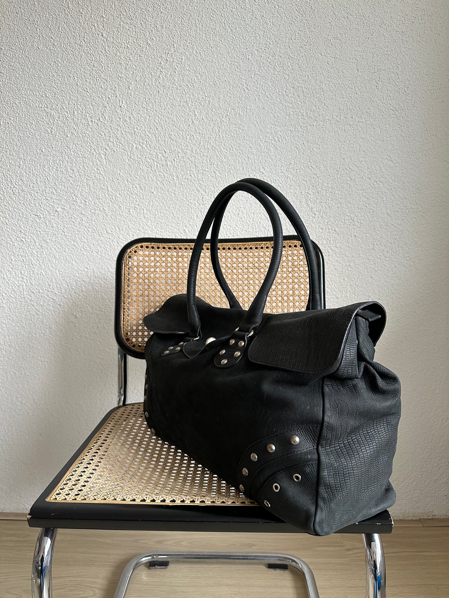 black leather weekend bag muldooney’s