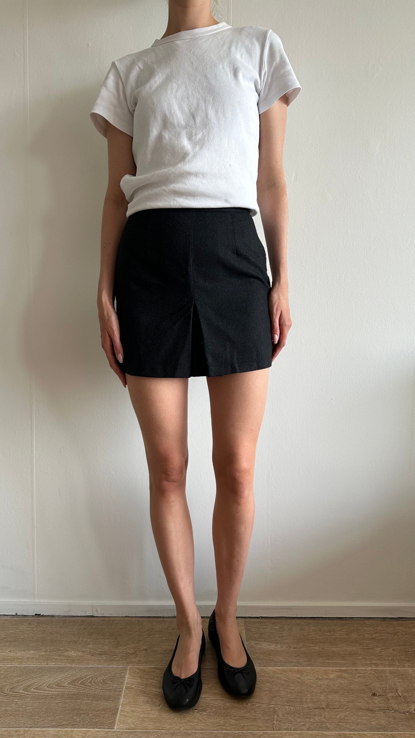 vintage mini skirt dark grey