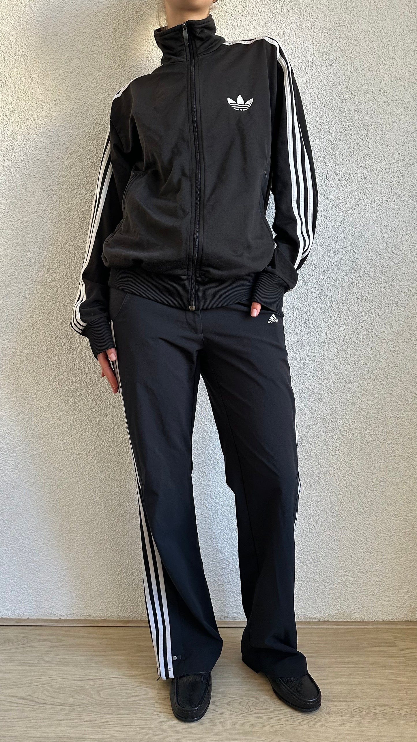 Adidas black and white stripes vest