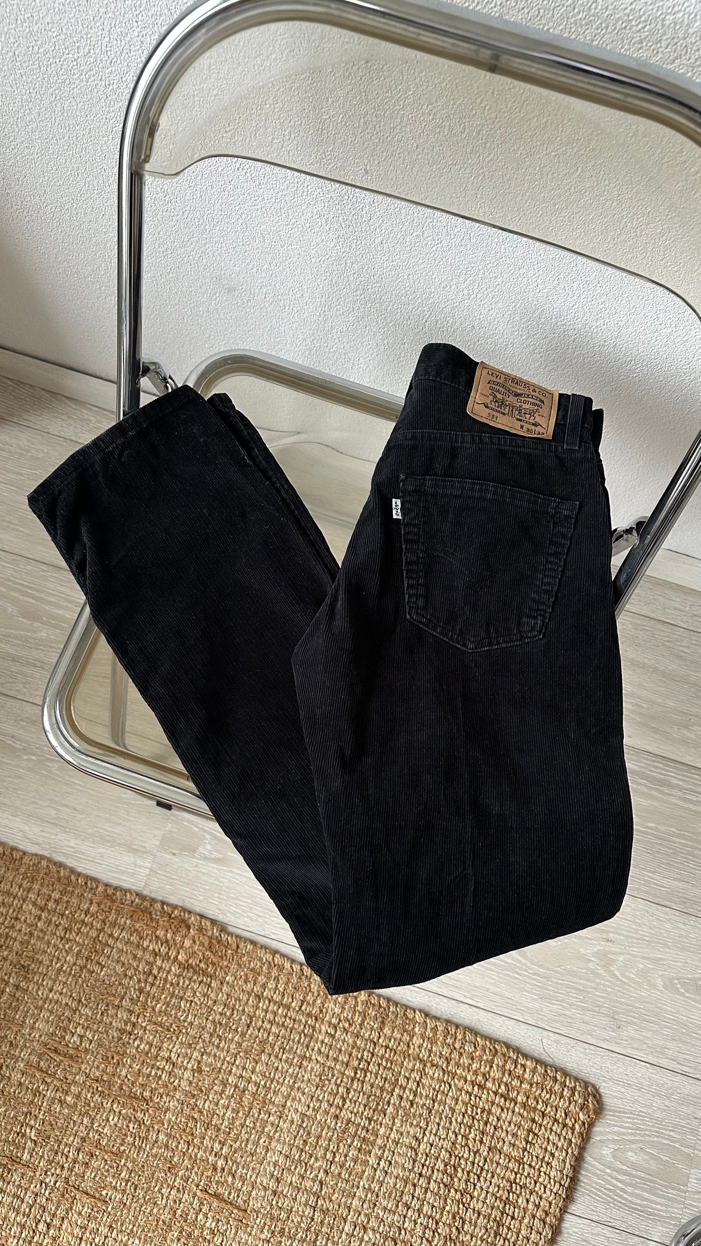 black corduroy Levi’s 551 pants