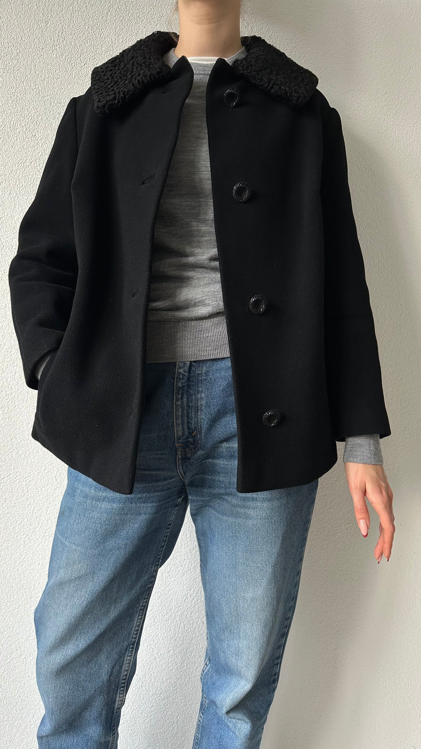wool vintage black coat sheep collar