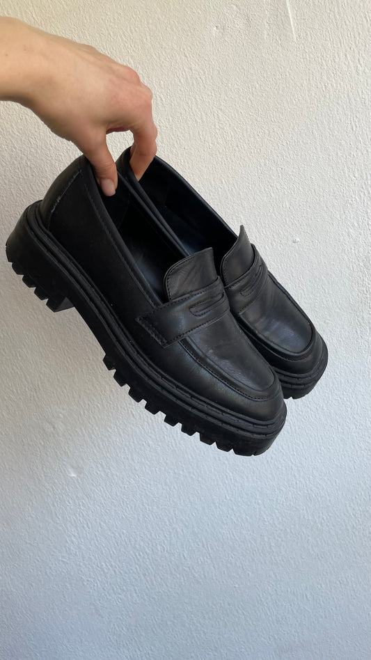 black new even & odd leather loafers