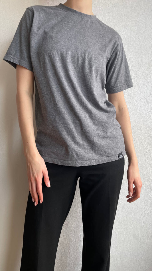 grey dickies basic tee