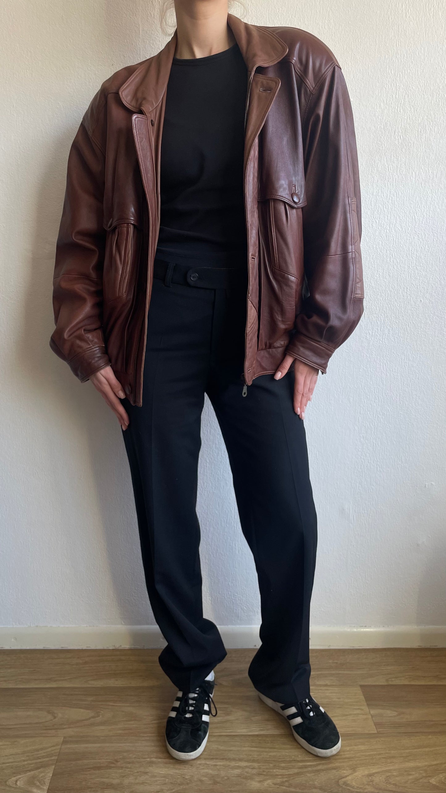 leather oversized vintage bomberjacket