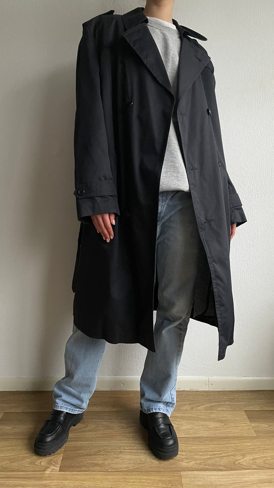 oversized black vintage trenchcoat