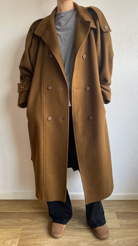 wool & cashmere vintage camel trenchcoat