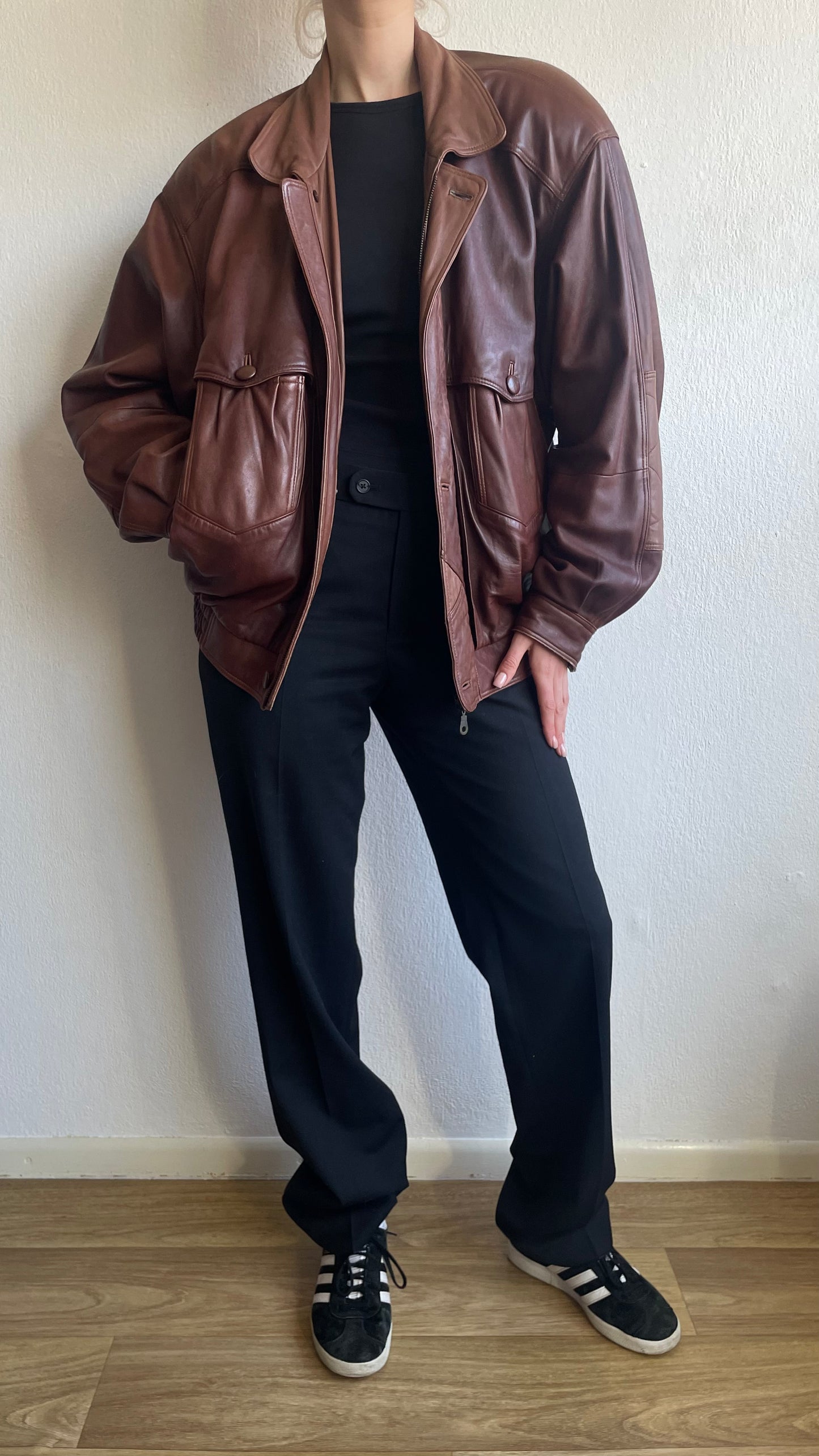 leather oversized vintage bomberjacket