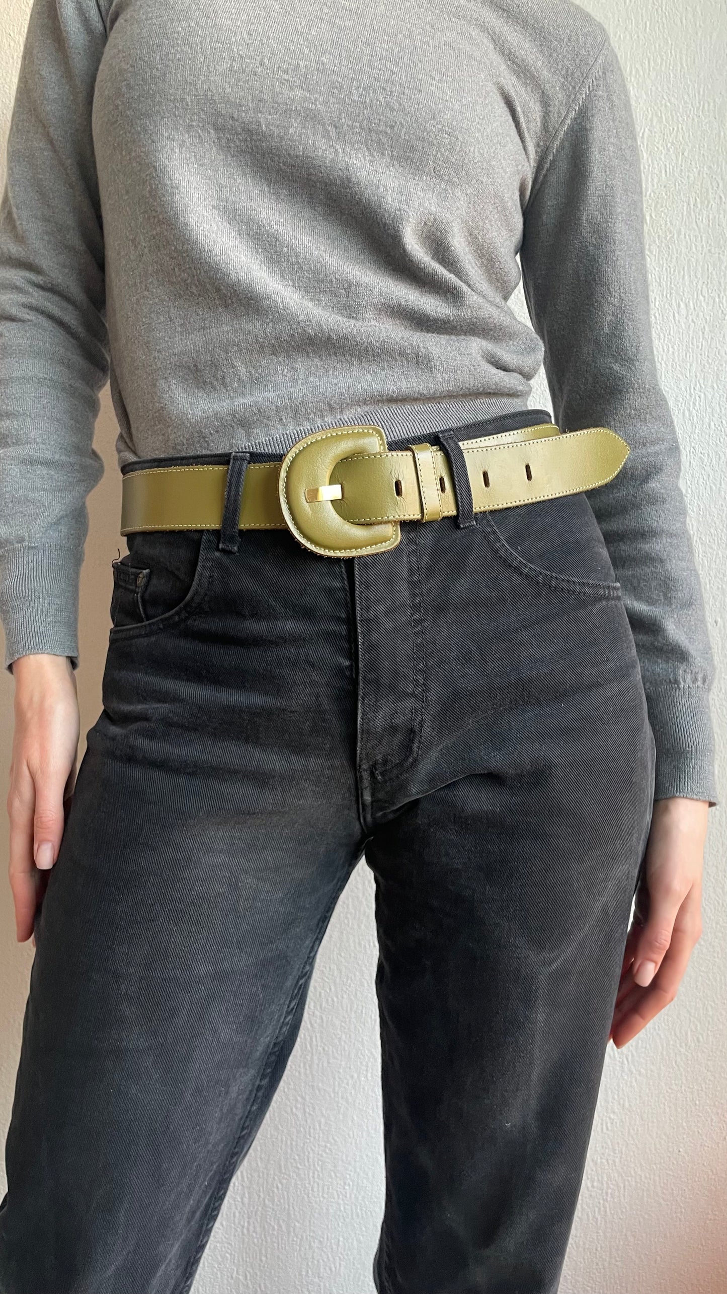 olive green leather vintage belt