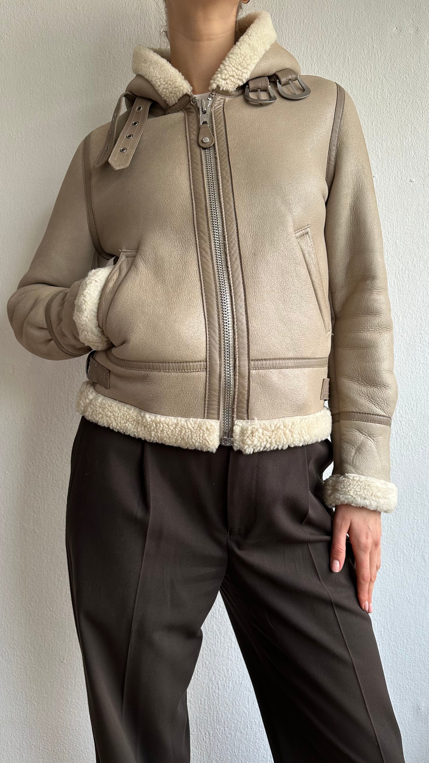 beige hooded Schott lammycoat