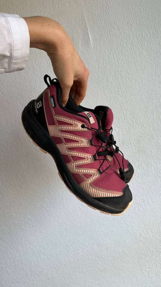 double pink salomon shoes