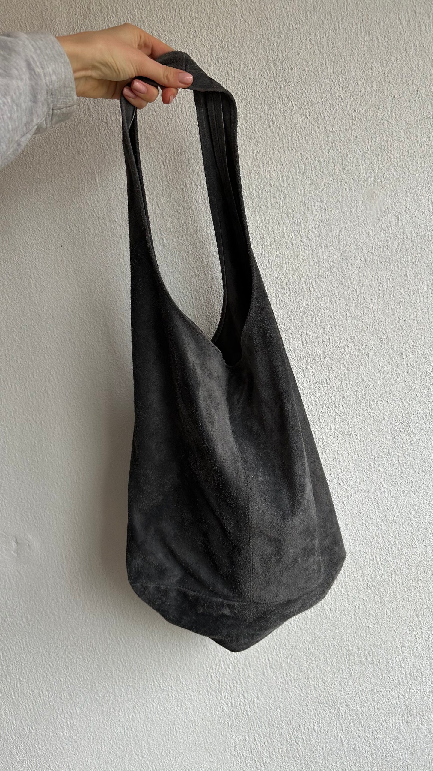 grey boho suede shoulderbag