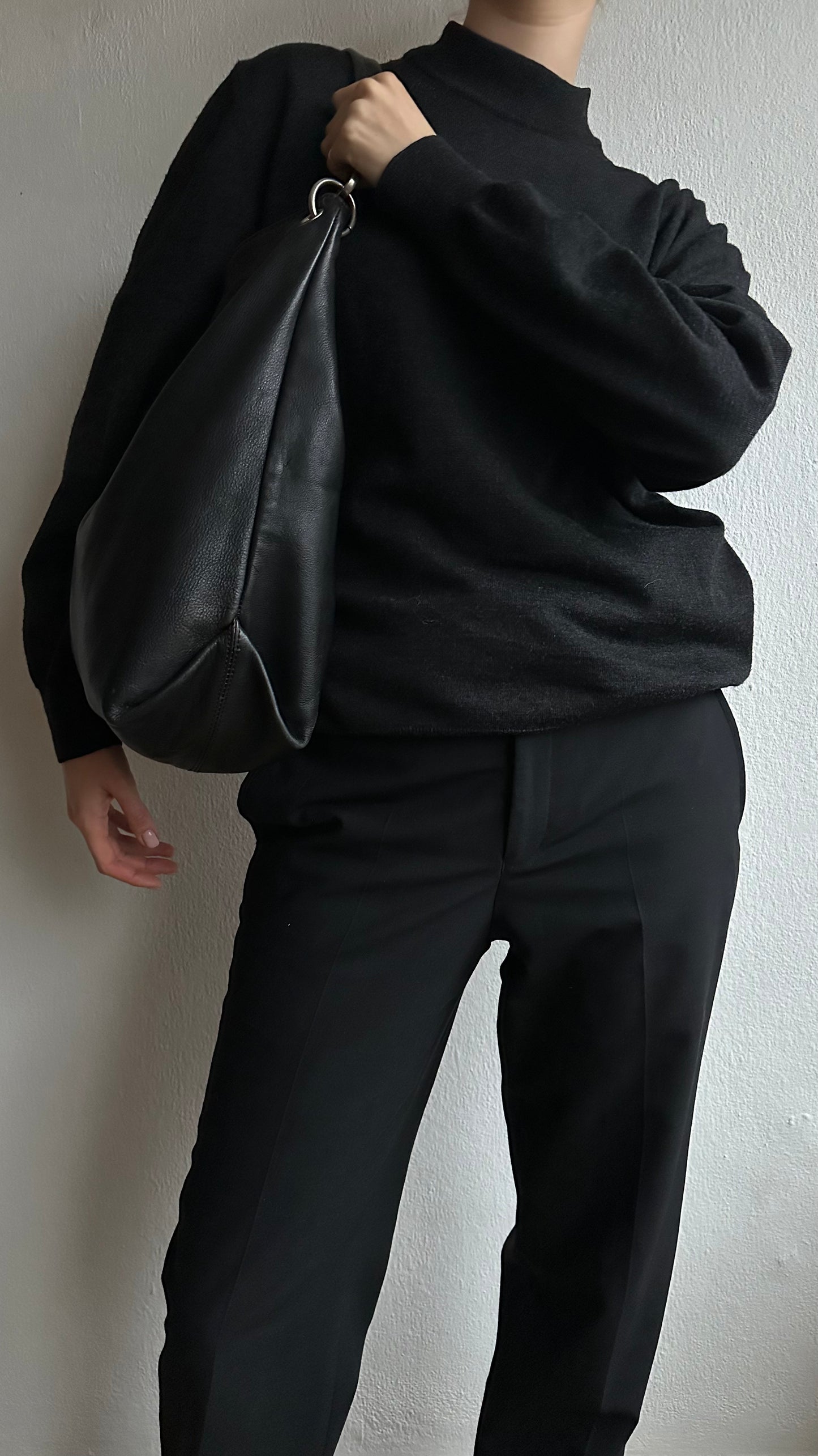 black leather shoulderbag